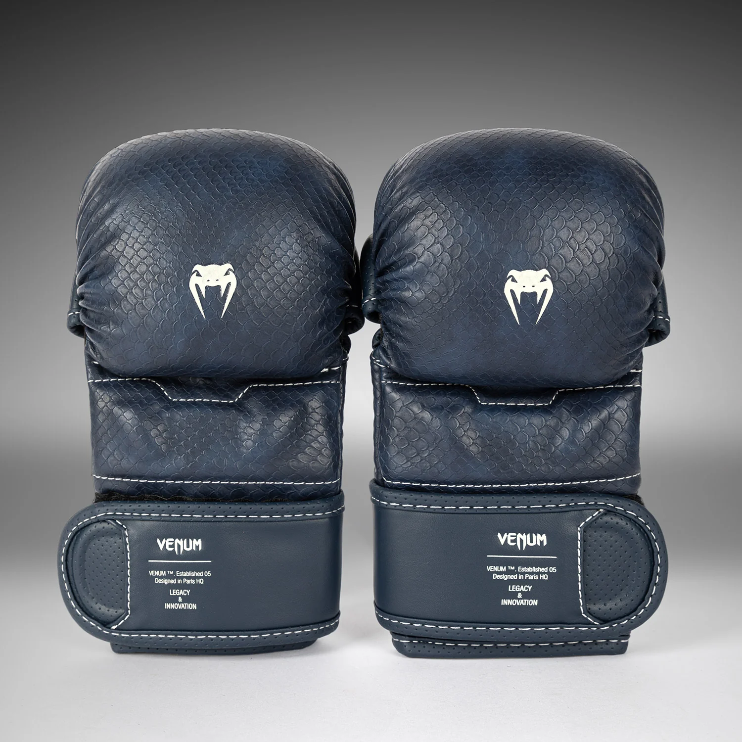Venum Impact Evo Scales Guantes de sparring MMA - Azul medianoche