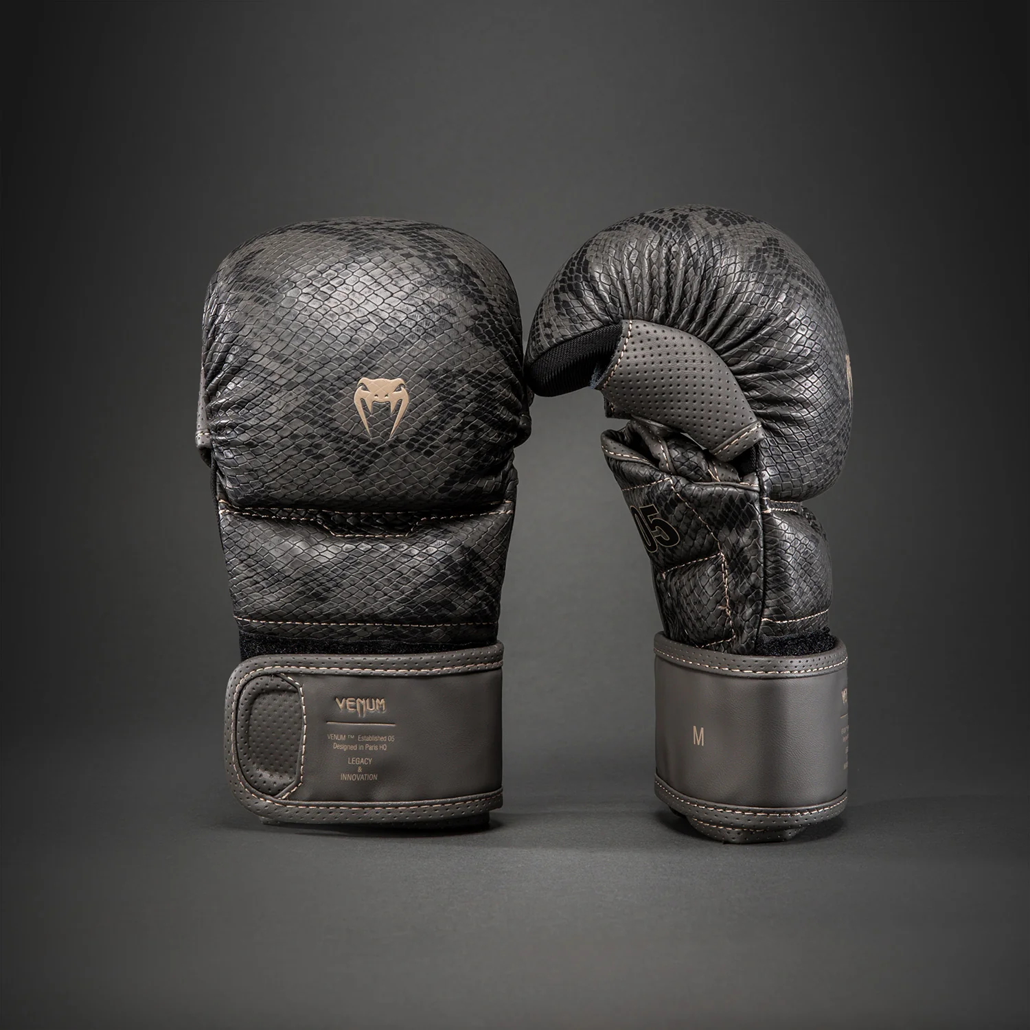 Venum Impact Evo Scales Guantes de sparring MMA - Gris oscuro - Image 2