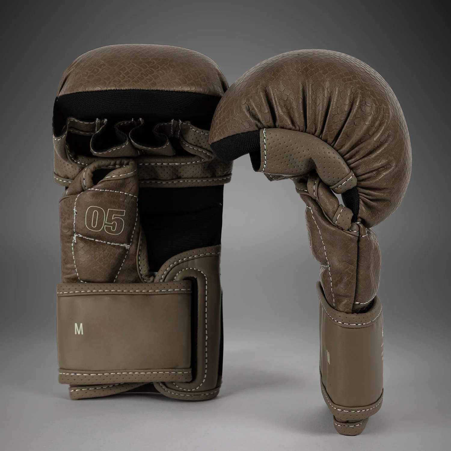 Venum Impact Evo Scales Guantes de sparring MMA - Marrón - Image 4
