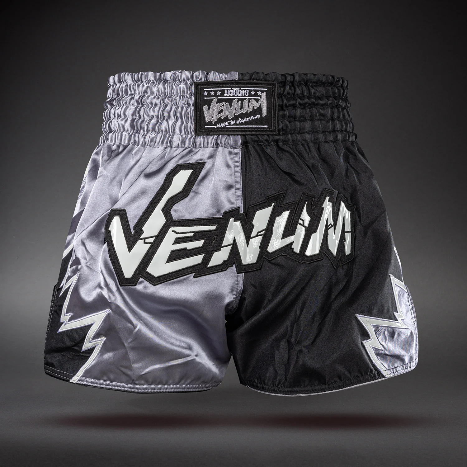 Venum Inferno 2.0 Pantalones Cortos de Muay Thai - Gris/Negro