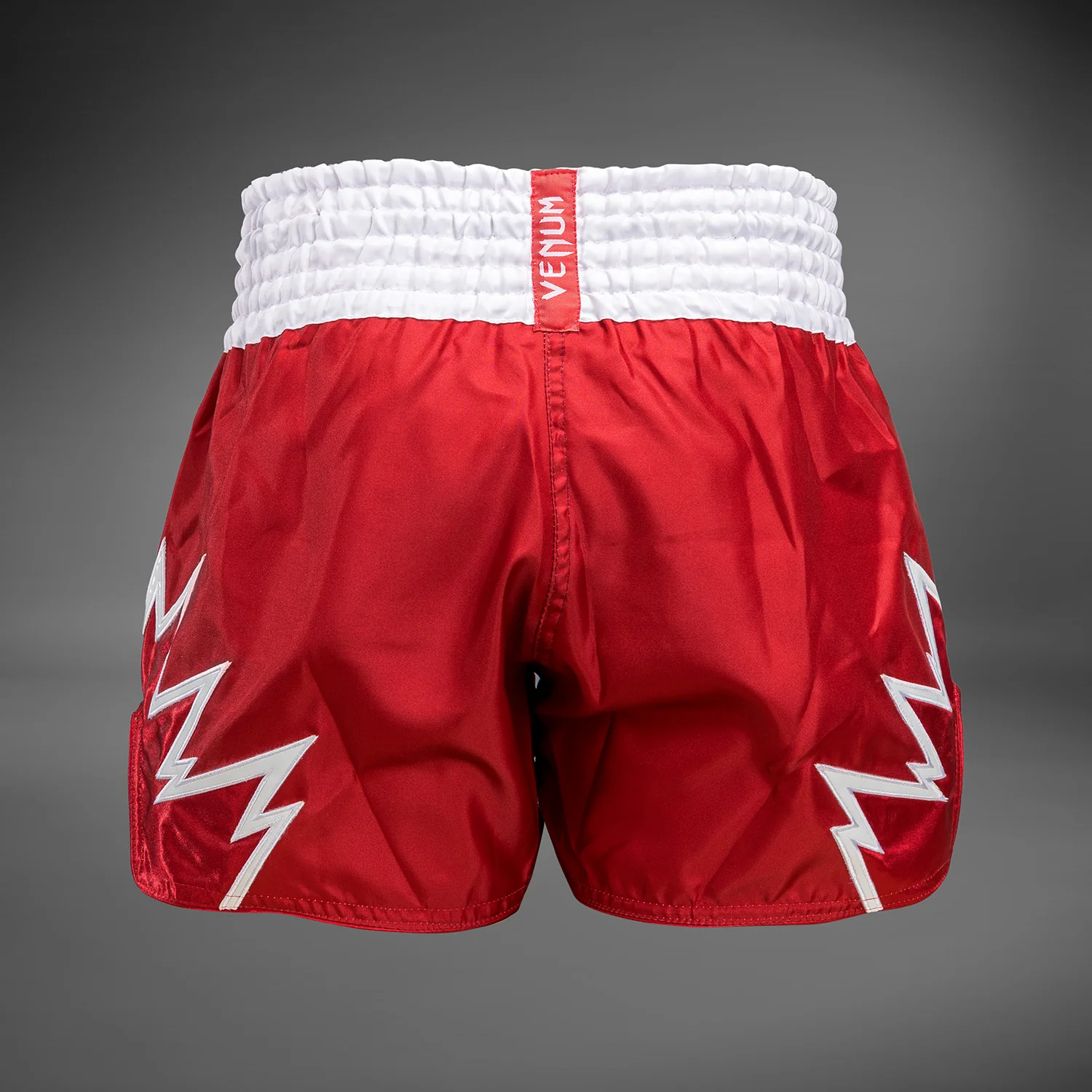 Venum Inferno Pantalones cortos de Muay Thai - Rojo/Blanco - Image 3