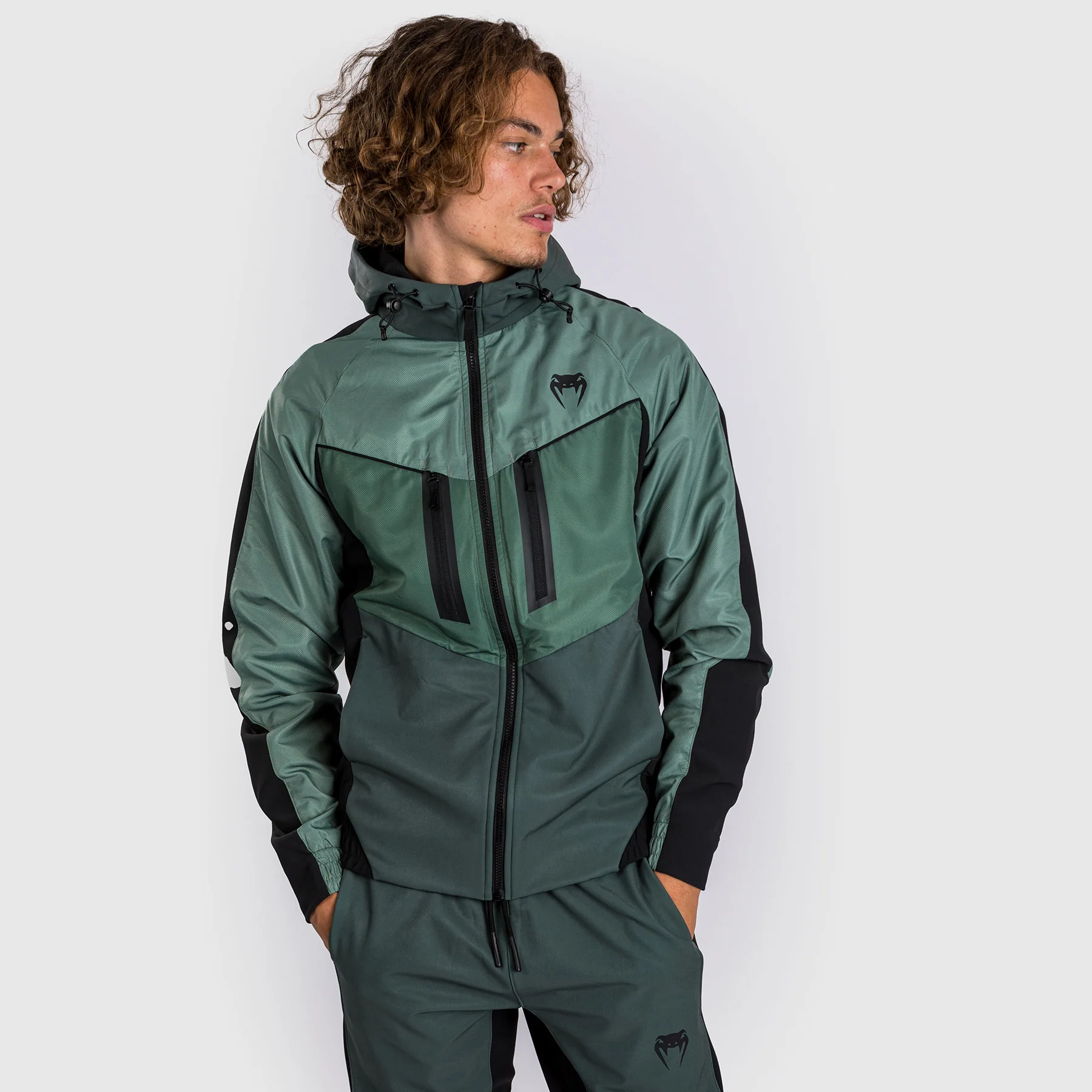 Venum Laser 3.0 Chaqueta de chándal - Negro/caqui