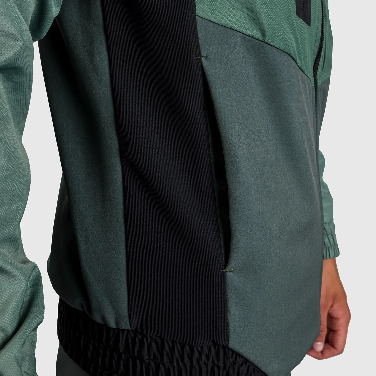 Venum Laser 3.0 Chaqueta de chándal - Negro/caqui - Image 7