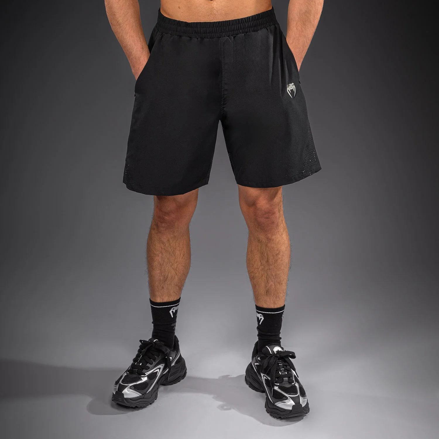 Venum Lazer Short de Entrenamiento - Negro/Gris - Image 2