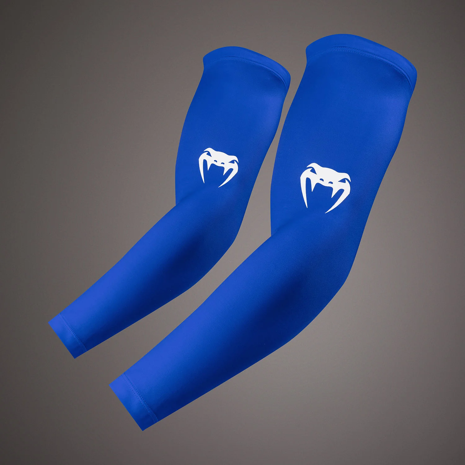 Venum Lineup Mangas para Brazo - Azul Real/Blanco