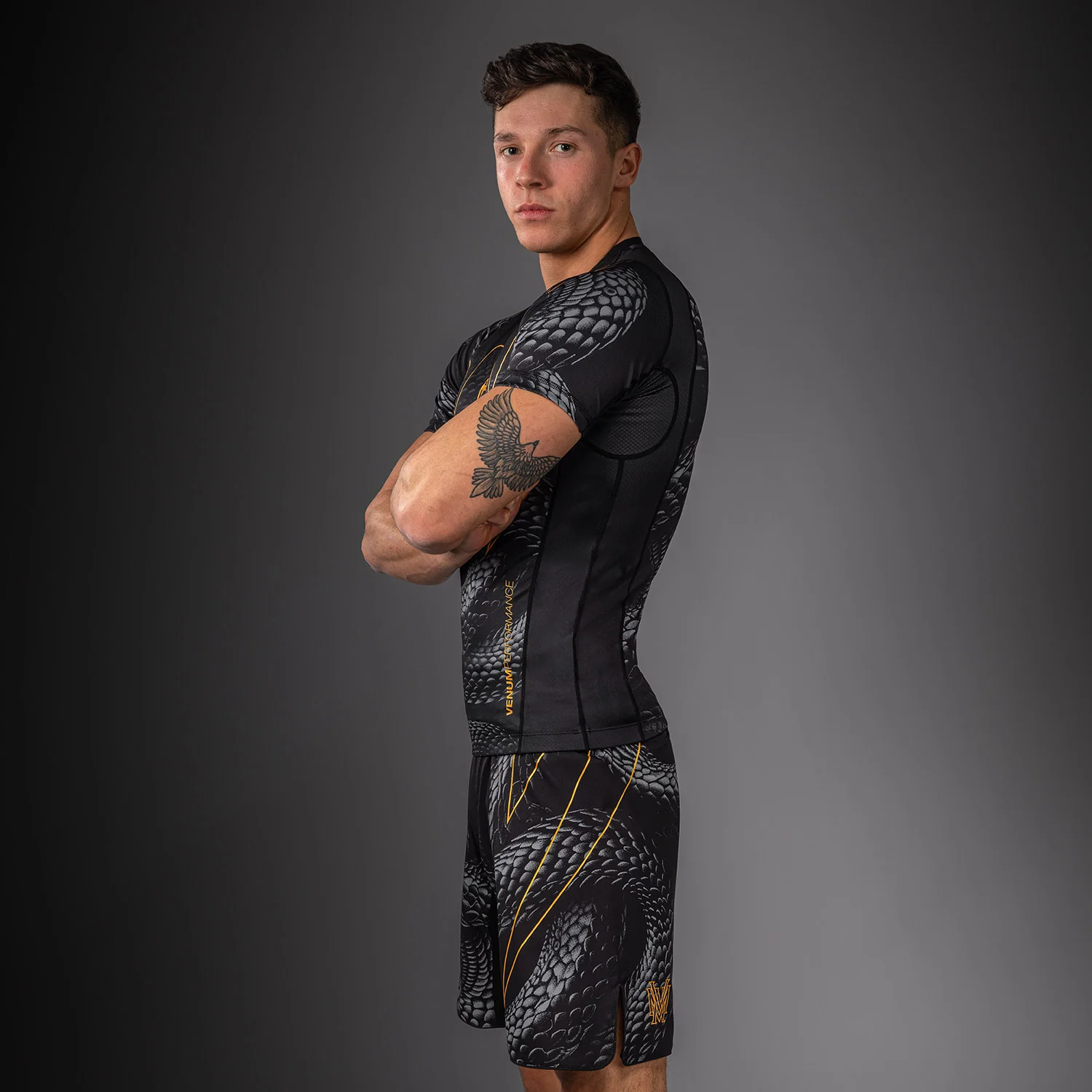 Venum Matupa Rashguard Manga Corta - Negro/Gris/Oro - Image 3