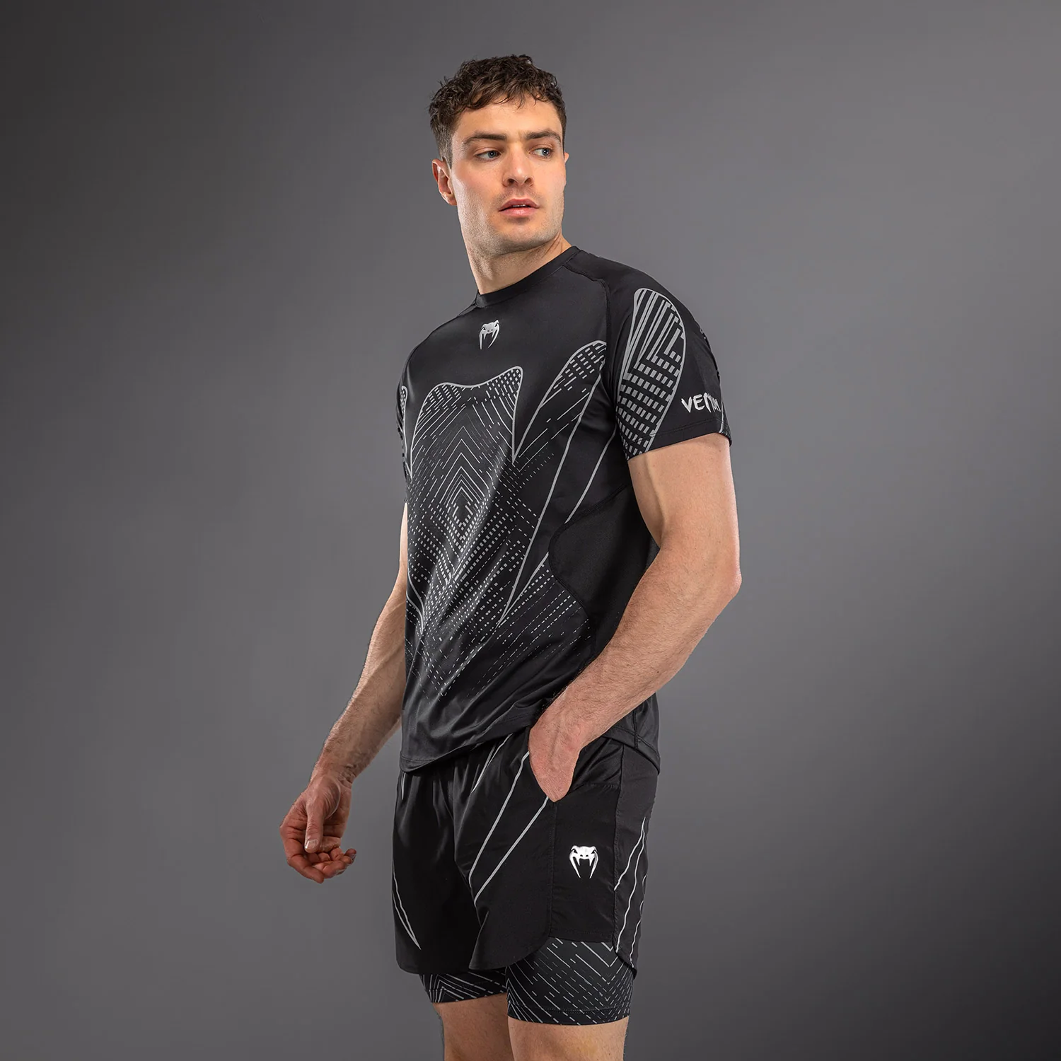 Venum Midnight Fury Dry Tech – Negro/Gris/Plata - Image 2