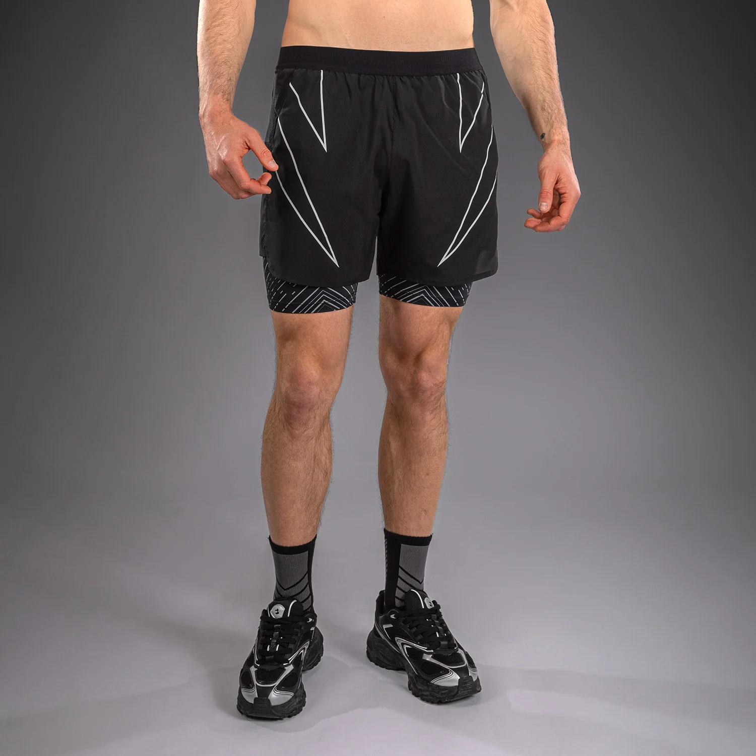 Venum Midnight Fury Pantalón Corto de Entrenamiento – Negro/Gris/Plata