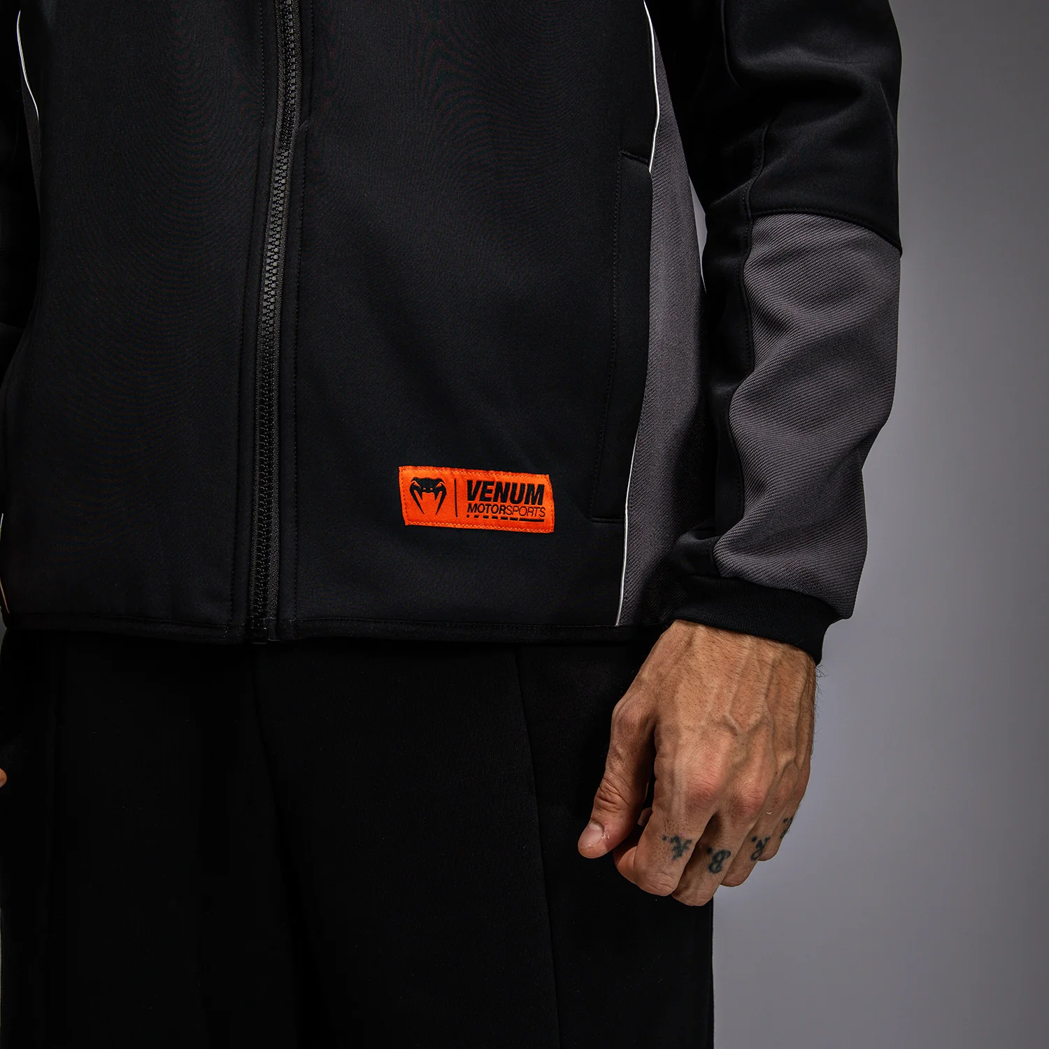 Venum Motorsport Chaqueta Softshell - Negro Profundo - Image 9