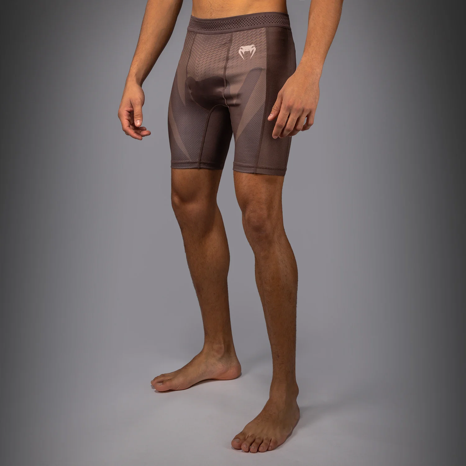 Venum No Gi Pantalones Cortos Vale Tudo - Marrón Chocolate - Image 3