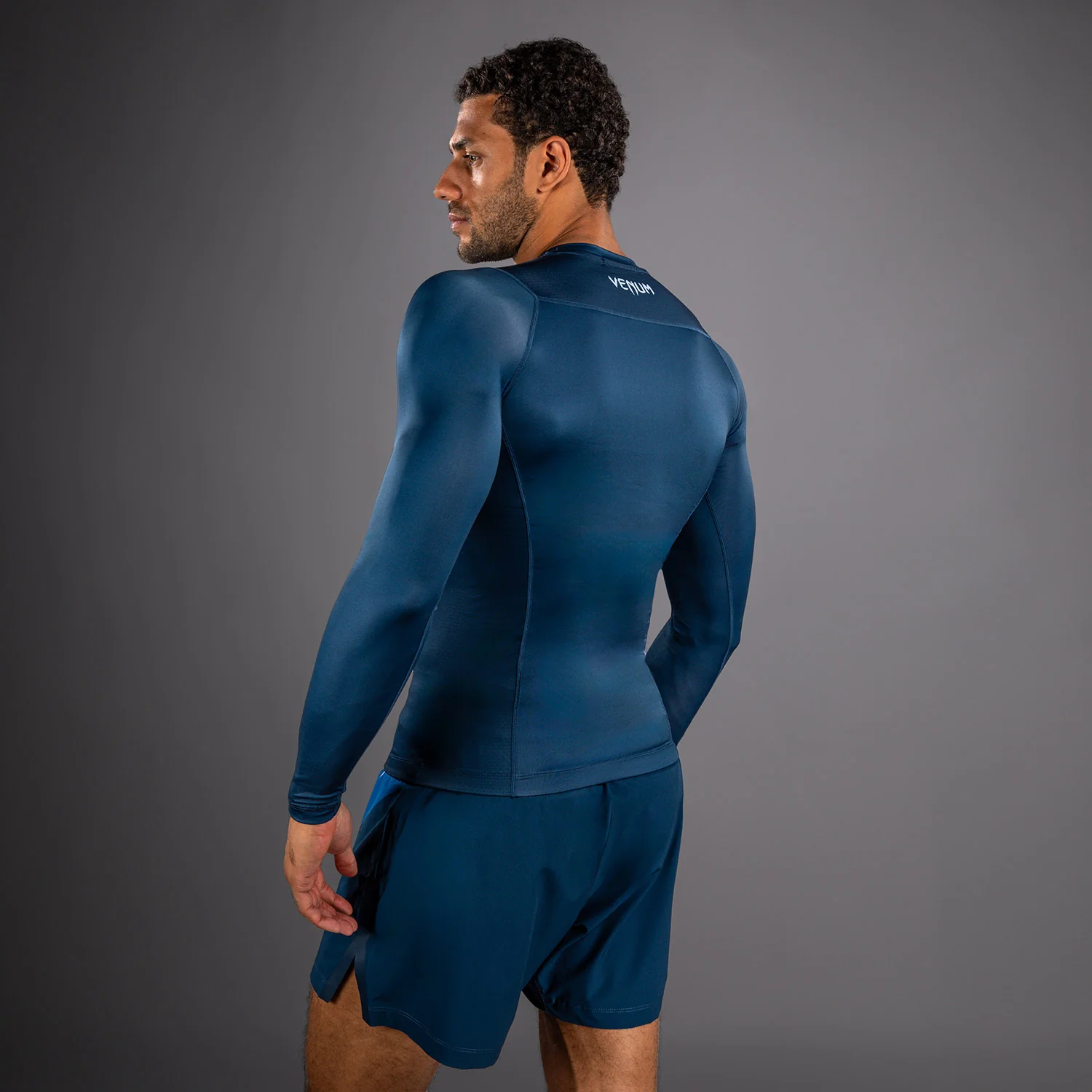 Venum No Gi Rashguards - Índigo - Image 3