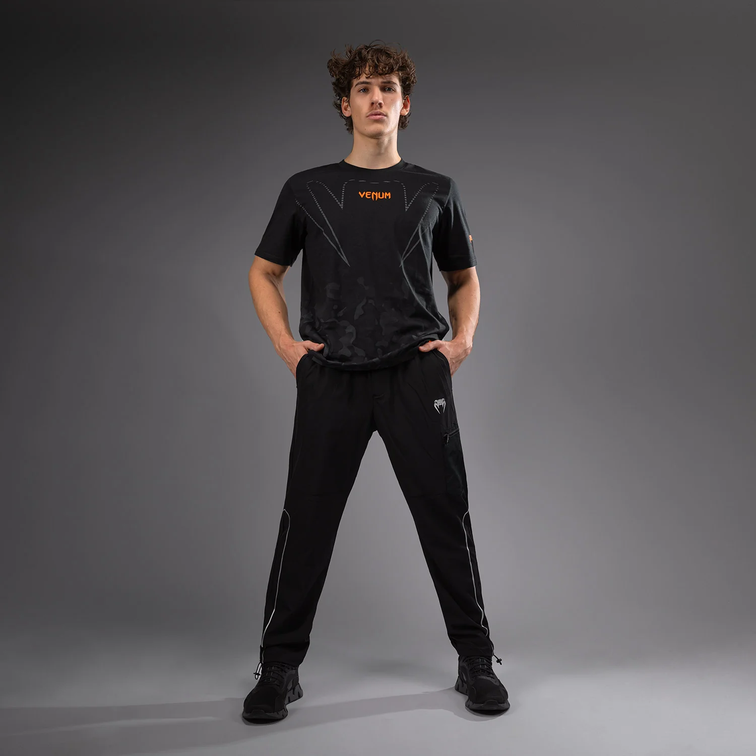 Venum Paddock Joggers - Negro - Image 6