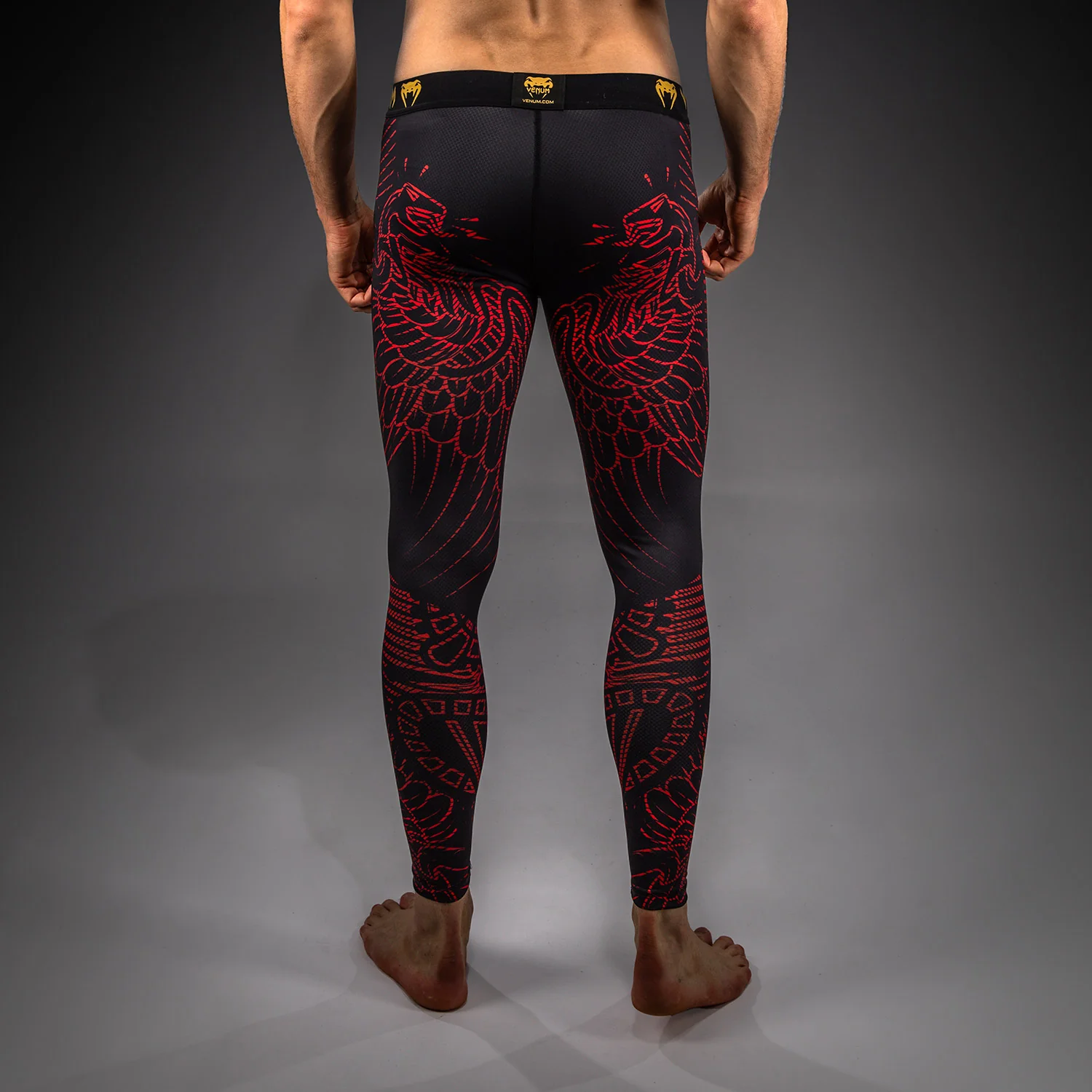 Venum Quetzal Fury Pantalones Cortos Compresivos - Negro/Rojo Fury/Mandarina - Image 2