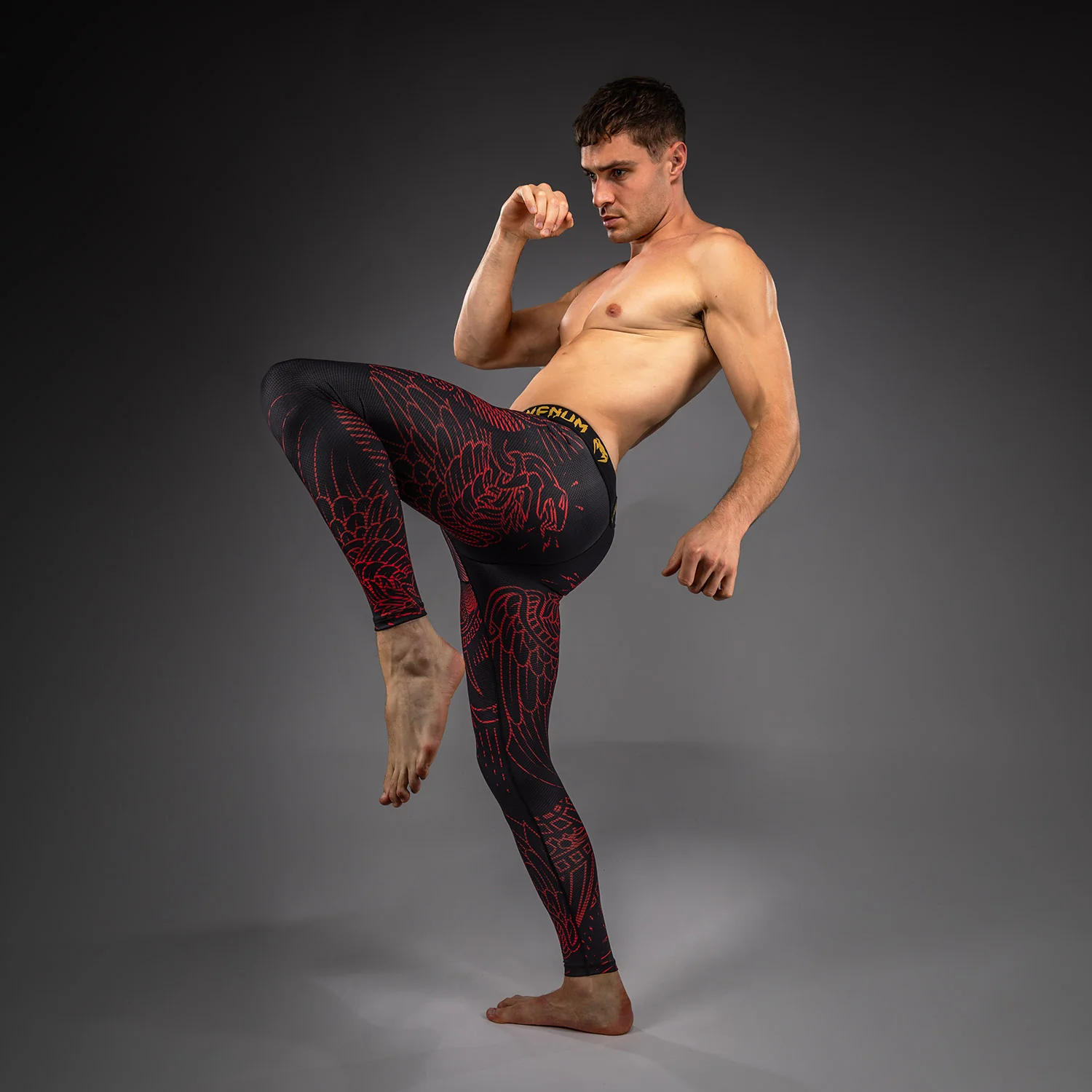 Venum Quetzal Fury Pantalones Cortos Compresivos - Negro/Rojo Fury/Mandarina - Image 4