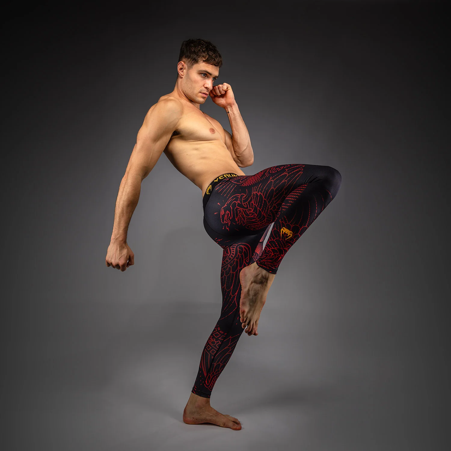 Venum Quetzal Fury Pantalones Cortos Compresivos - Negro/Rojo Fury/Mandarina - Image 5