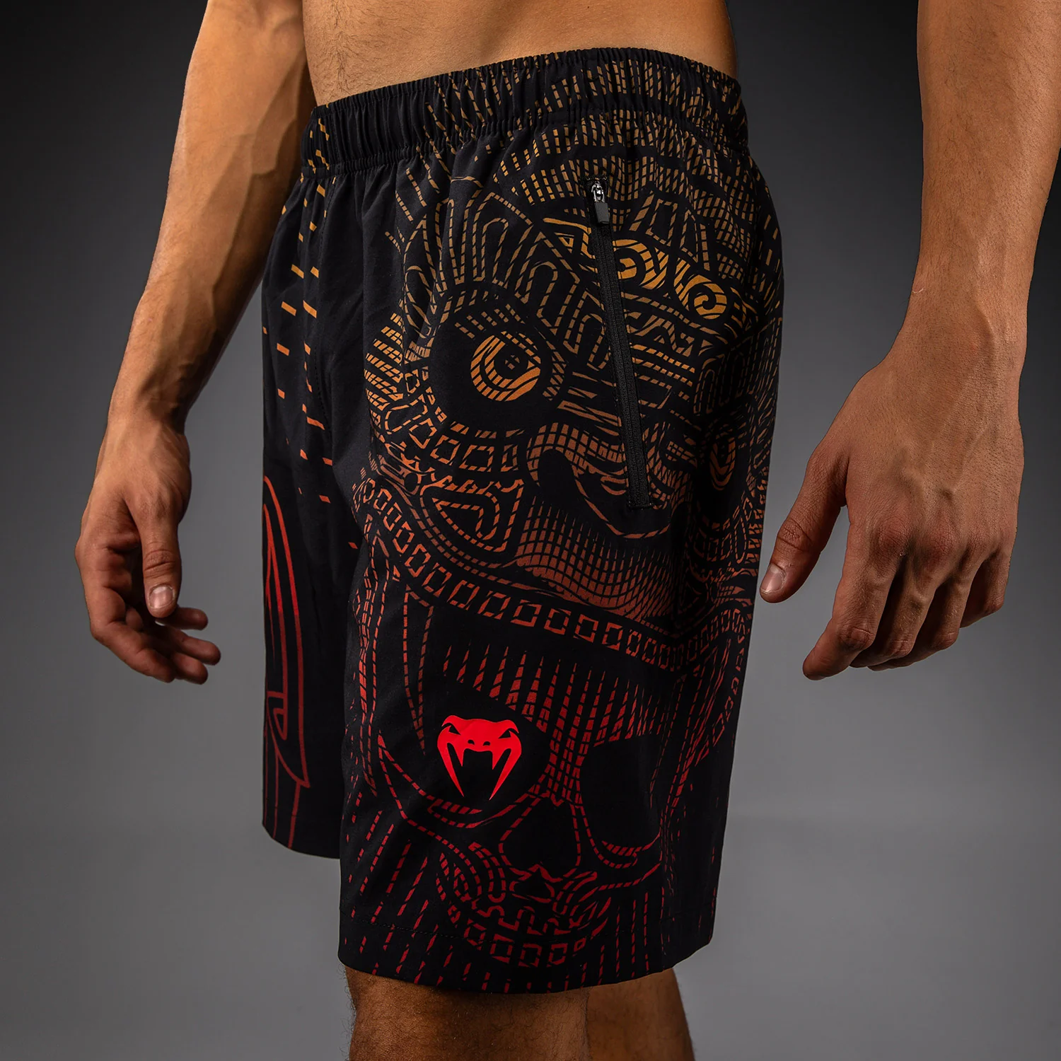 Venum Quetzal Fury Pantalones Cortos de Entrenamiento - Negro/Rojo Fury/Mandarina - Image 3