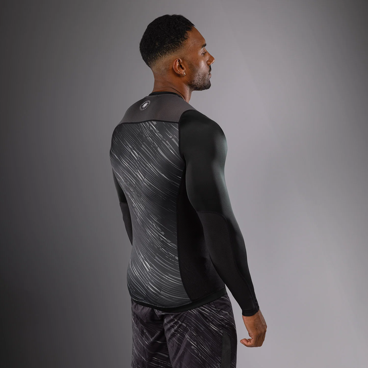Venum Rapid Rashguard de Manga Larga - Negro/Gris Tormenta - Image 4