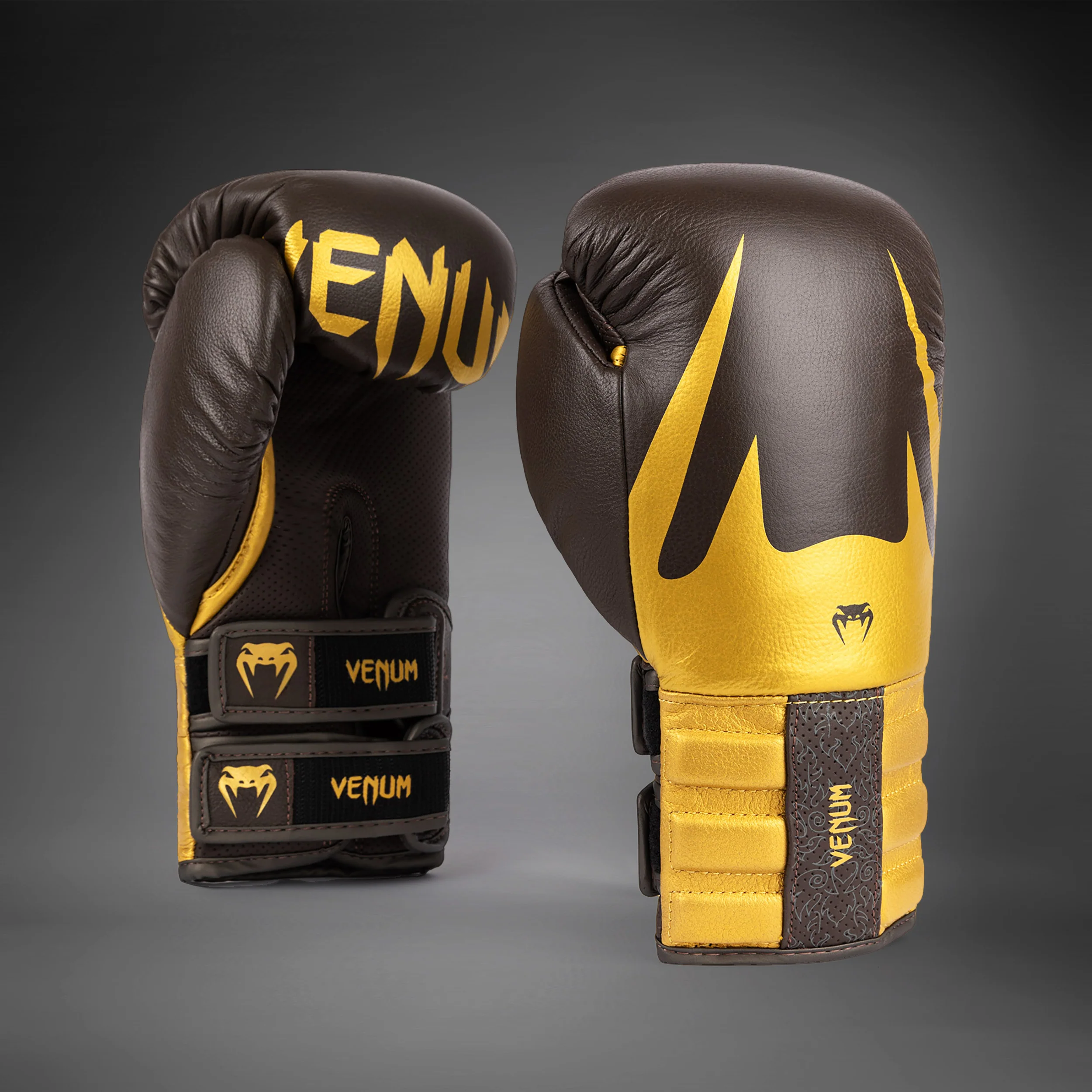 Venum Reverso Guantes de Boxeo - Chocolate/Oro - Image 3