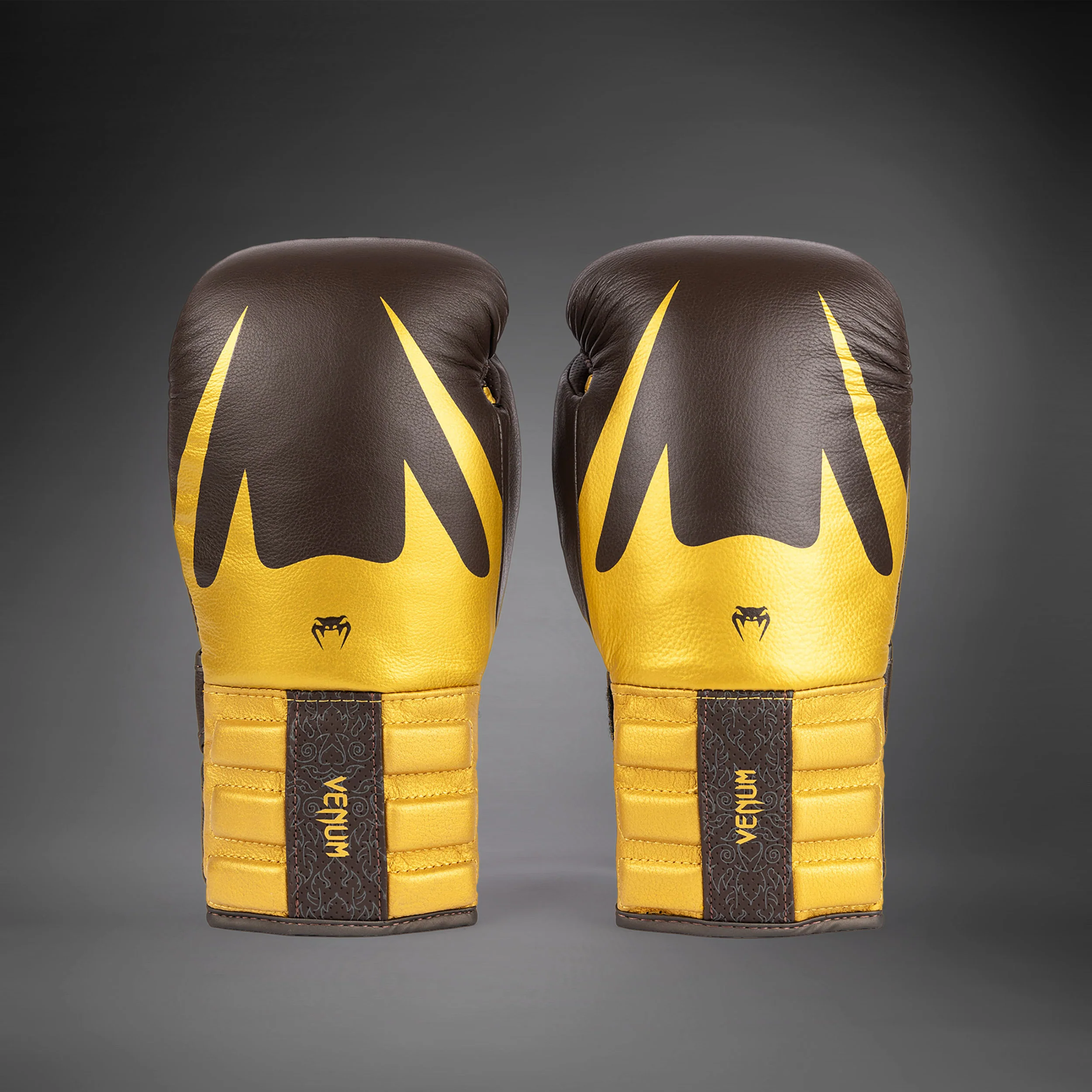 Venum Reverso Guantes de Boxeo - Chocolate/Oro - Image 4