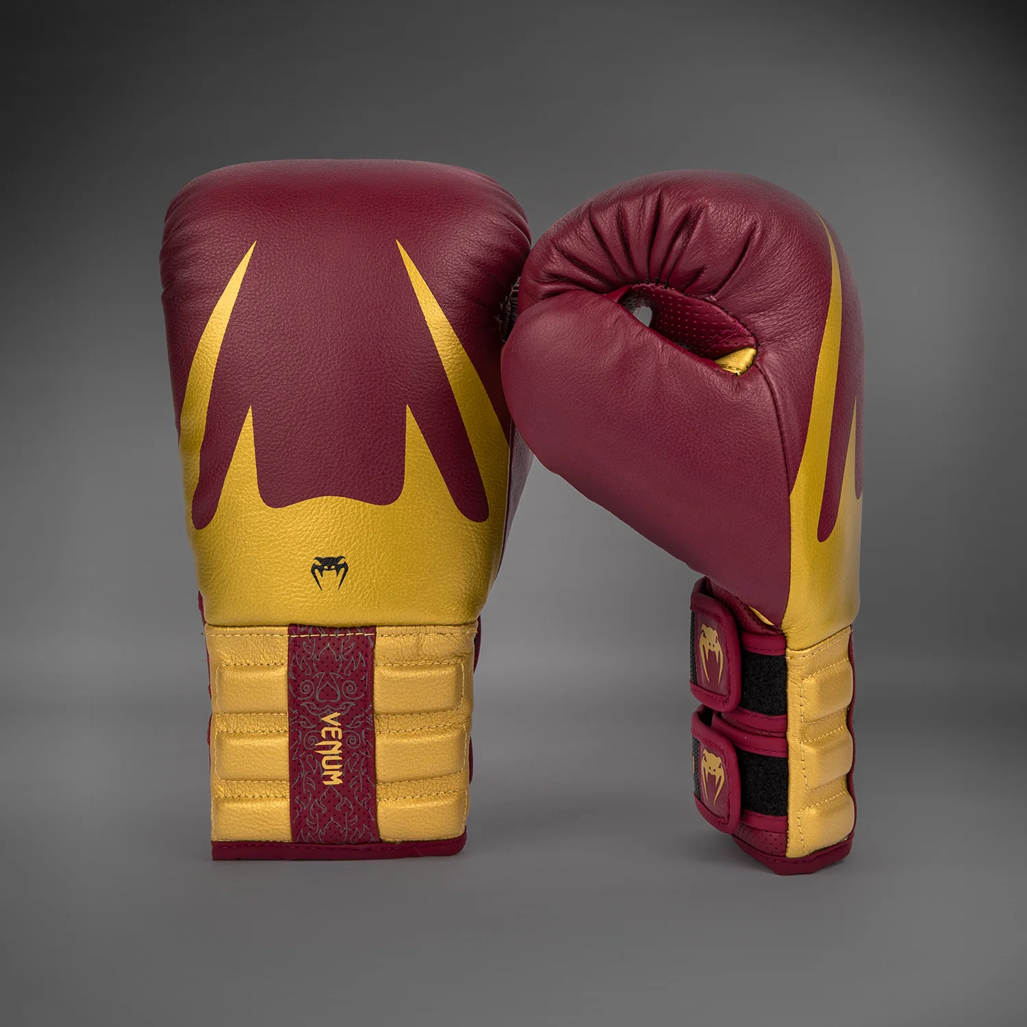Venum Reverso Guantes de Boxeo - Rojo Cereza/Dorado - Image 3