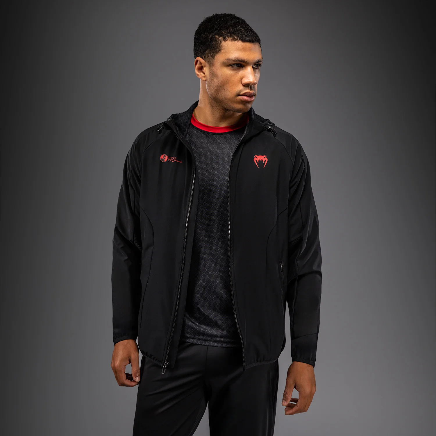 Venum Roger Gracie Signature Chaqueta de Chándal - Negro/Rojo - Image 4
