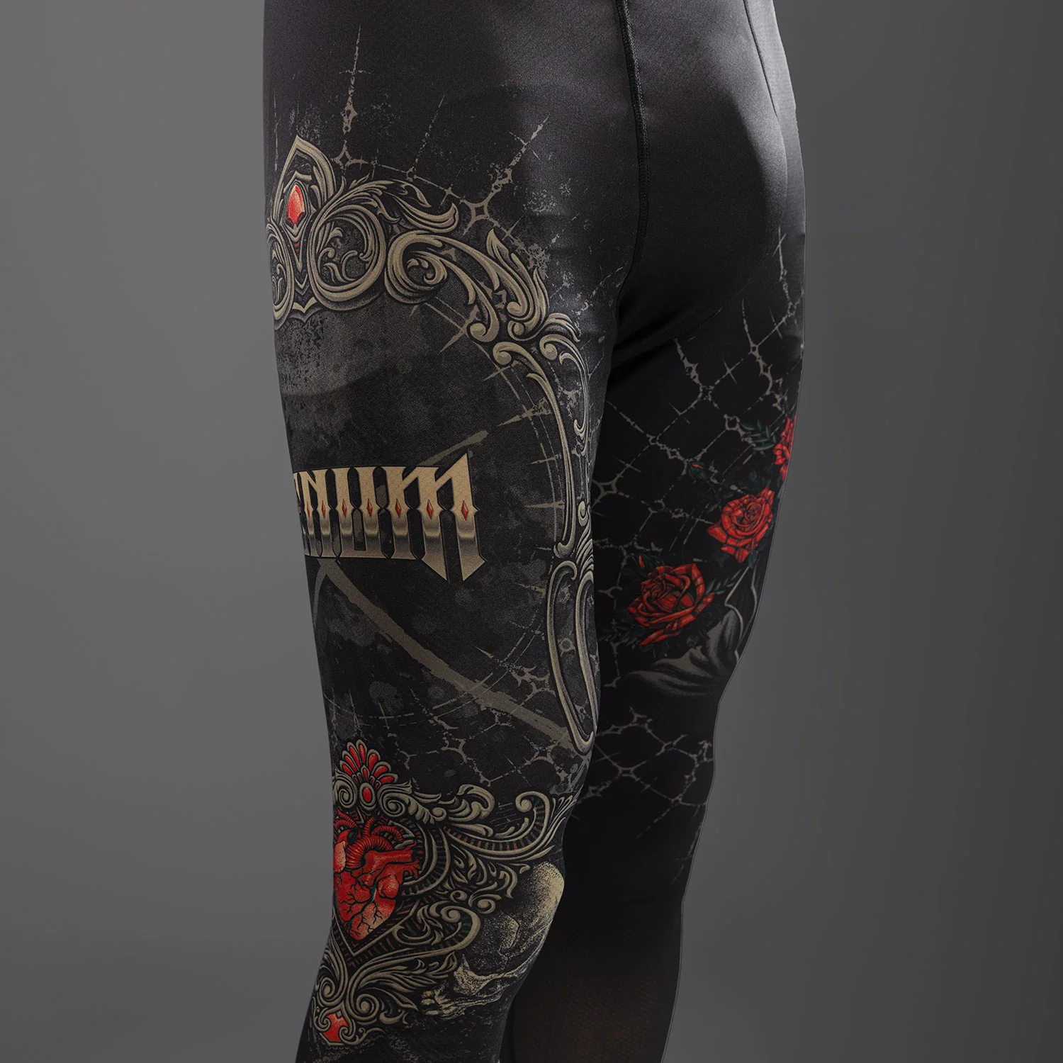Venum Santa Muerte 5.0 Spats para Hombre - Negro Profundo/Oro - Image 6