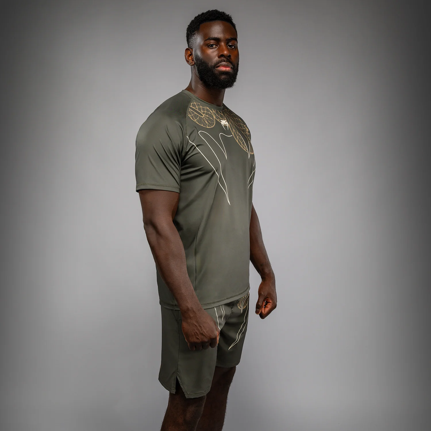 Venum Serpenti Dry Tech Camiseta – Caqui/Bronce/Marfil - Image 4