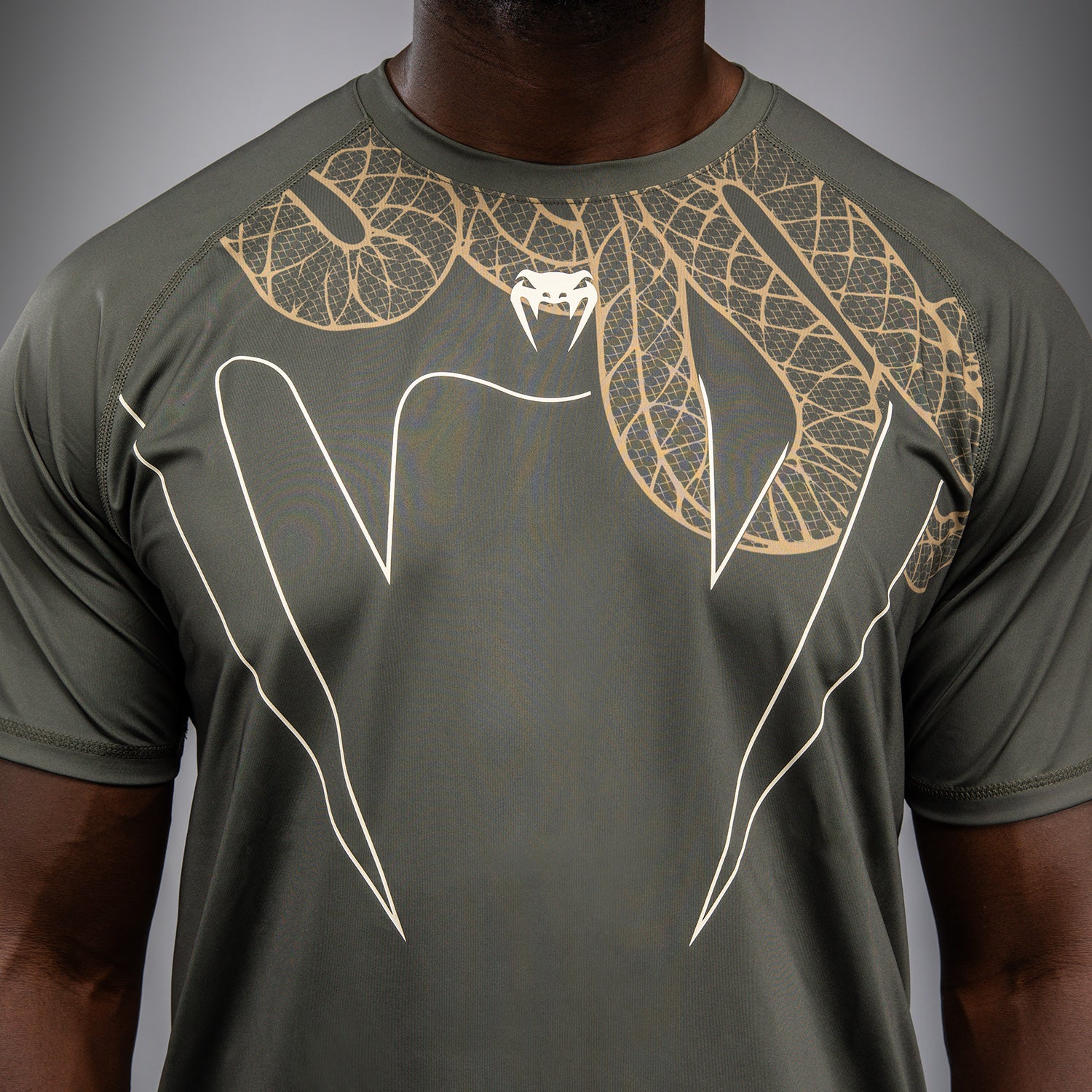 Venum Serpenti Dry Tech Camiseta – Caqui/Bronce/Marfil - Image 6