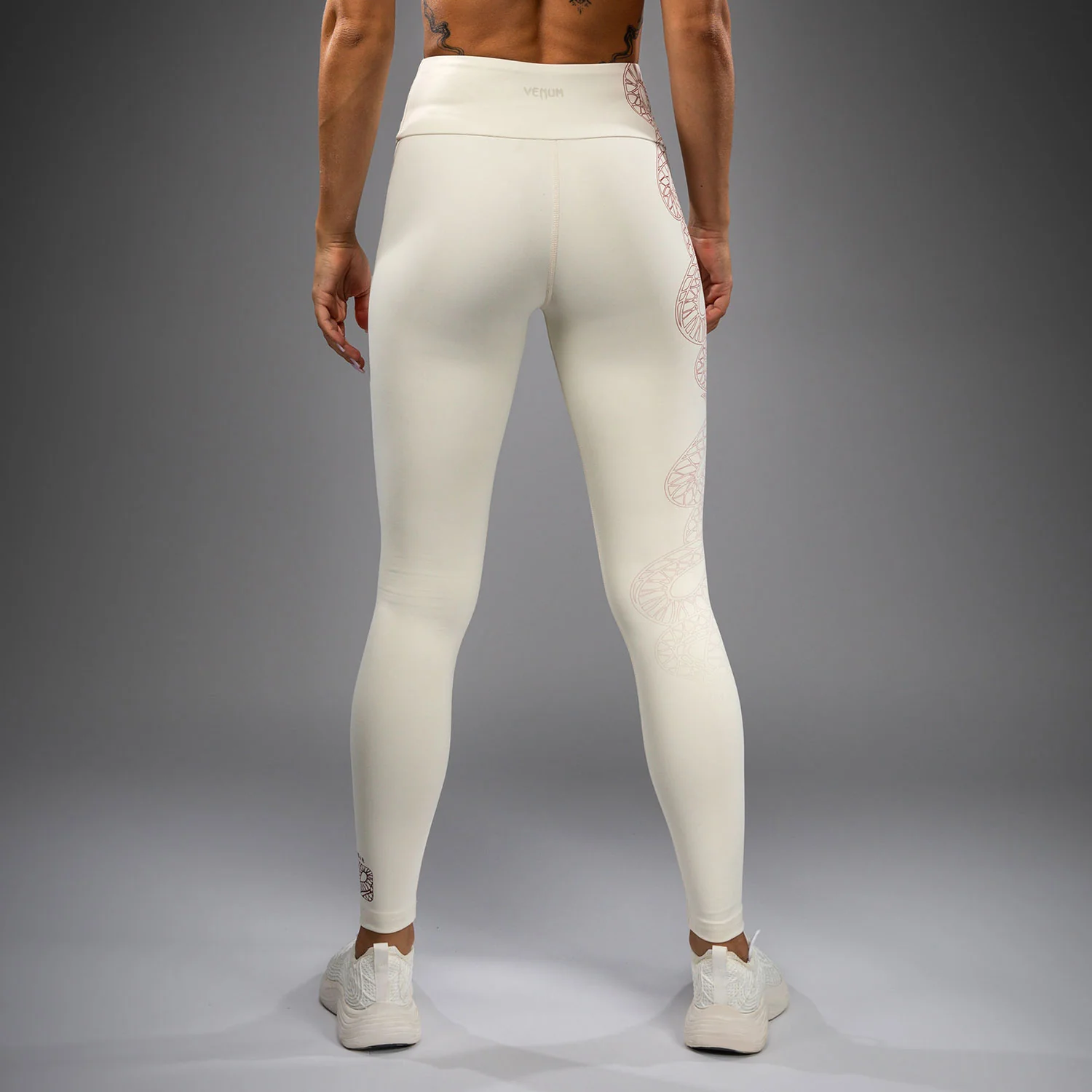 Venum Serpenti Leggings Mujer – Marfil/Burdeos - Image 3