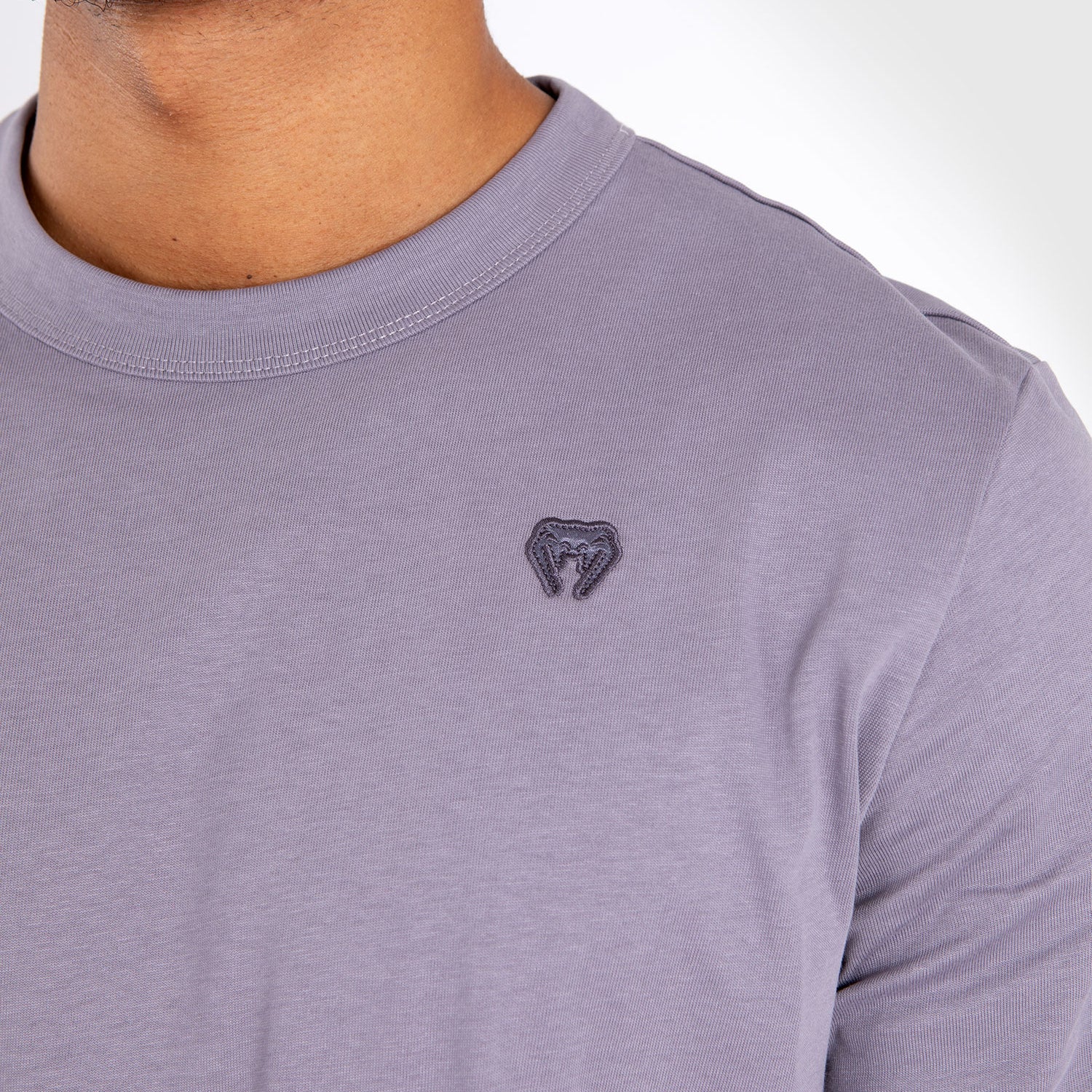 Venum Camiseta Silent Power - Gris lavanda - Image 5