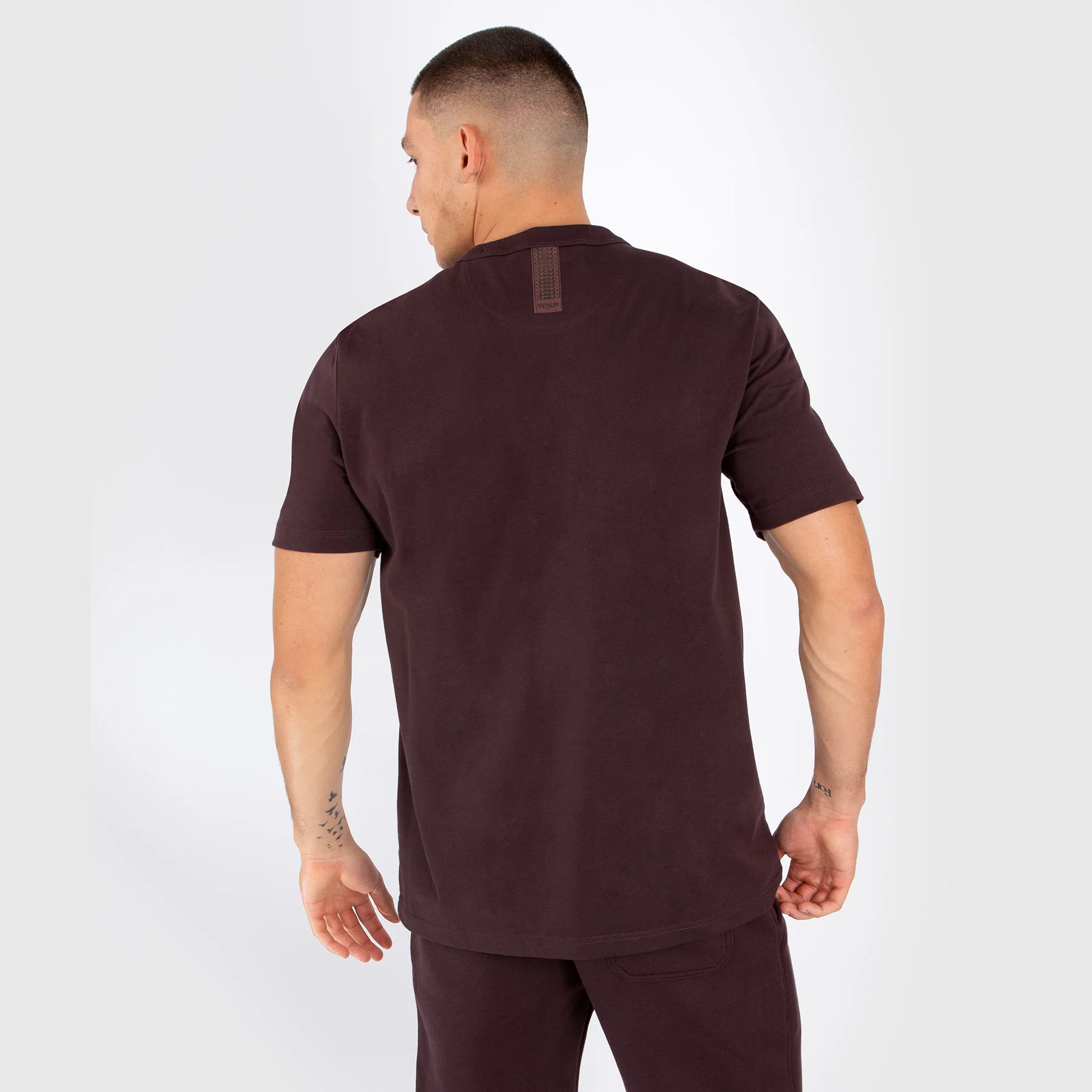 Venum Silent Power Camiseta - Marrón Oscuro - Image 4