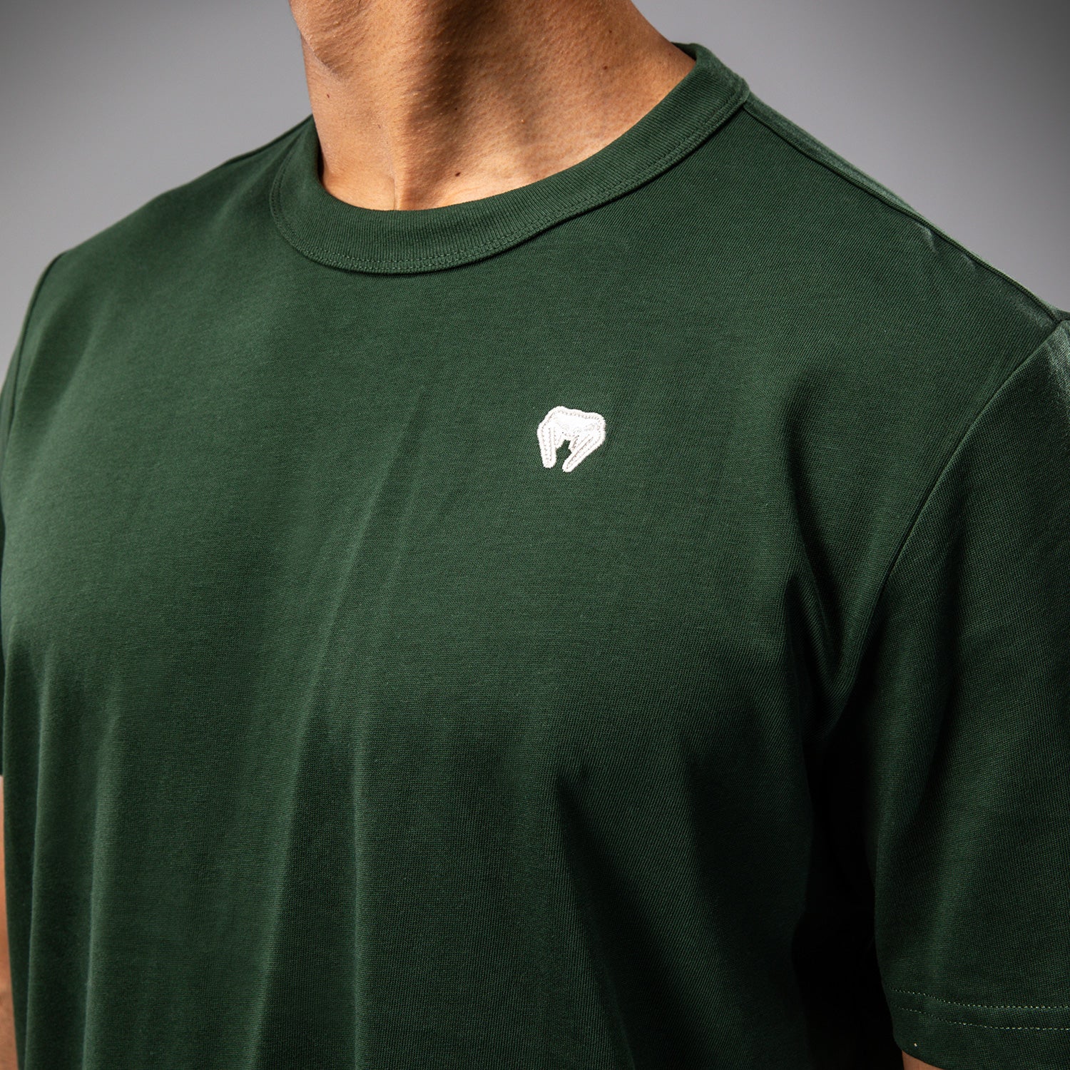 Venum Silent Power Camiseta - Verde Bosque - Image 5