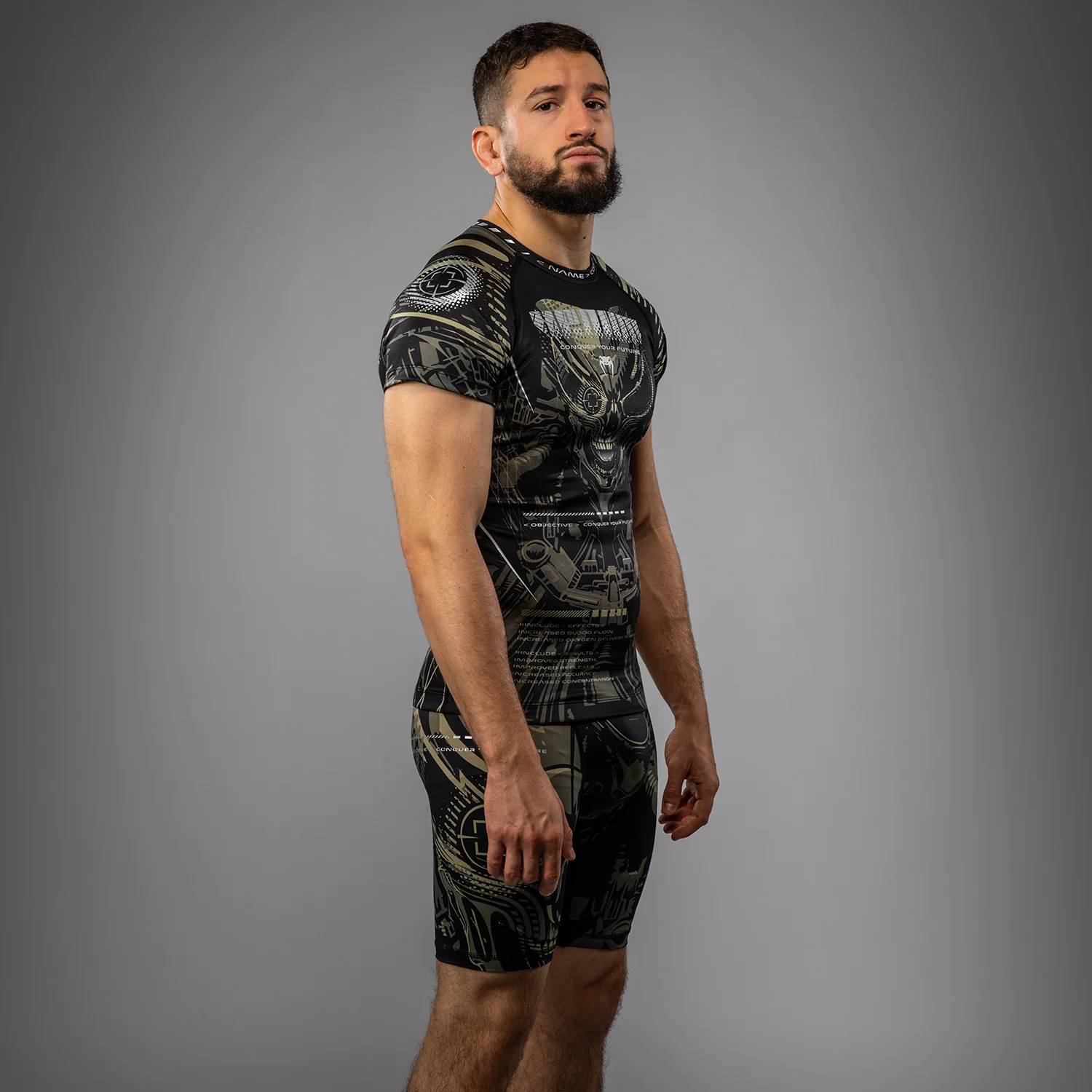 Venum Invader Camiseta de Manga Corta Rashguard - Negro/Beige - Image 2