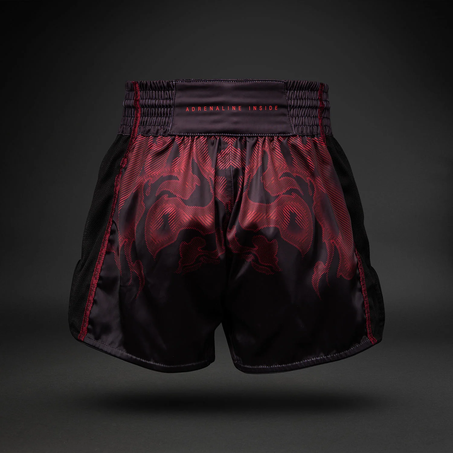 Venum Spectre Short de Muay Thai – Negro/Rojo - Image 4