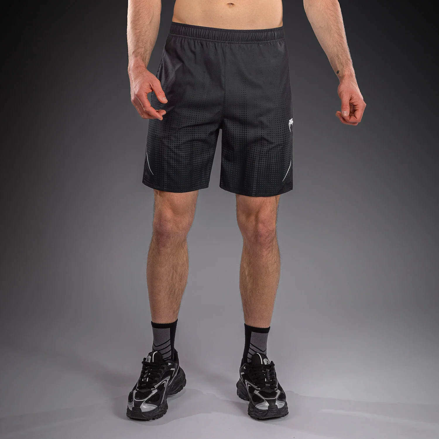 Venum Stealth Short de Entrenamiento – Negro/Blanco