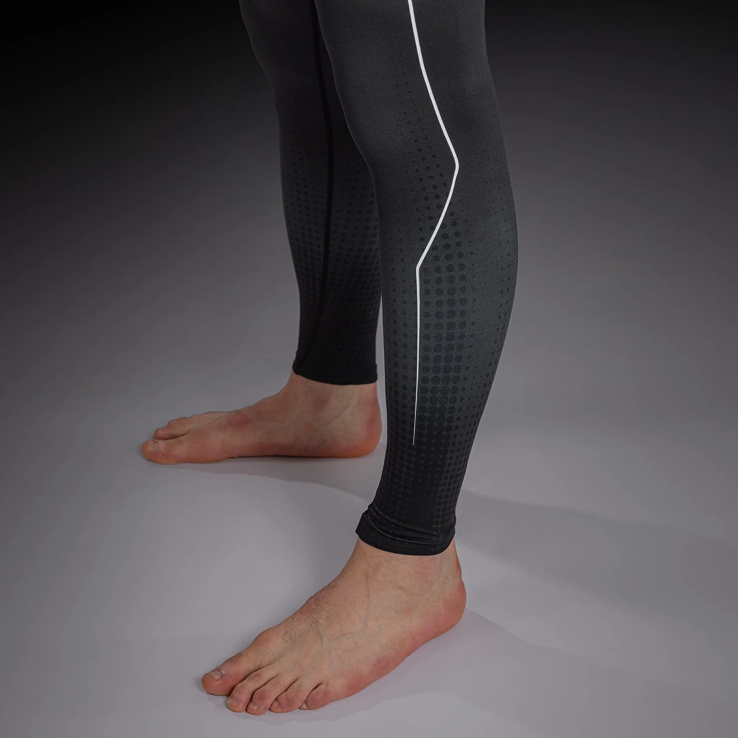 Venum Stealth Spats – Negro/Blanco - Image 7