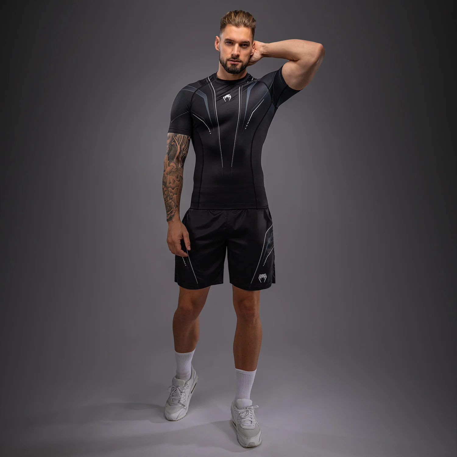 Venum Streamline Rashguard Manga Corta – Negro/Blanco - Image 3