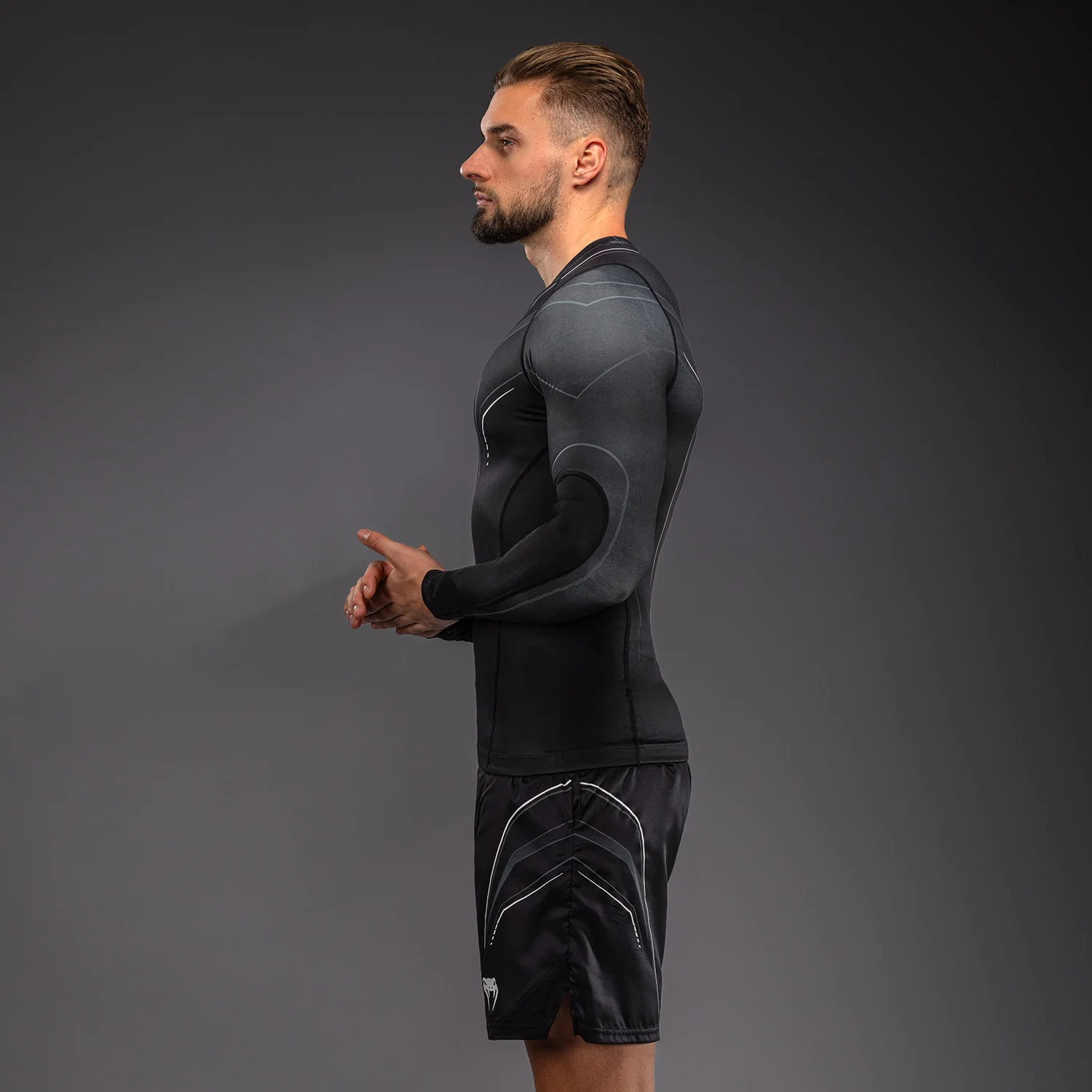 Venum Streamline Rashguard Manga Larga – Negro/Blanco - Image 3