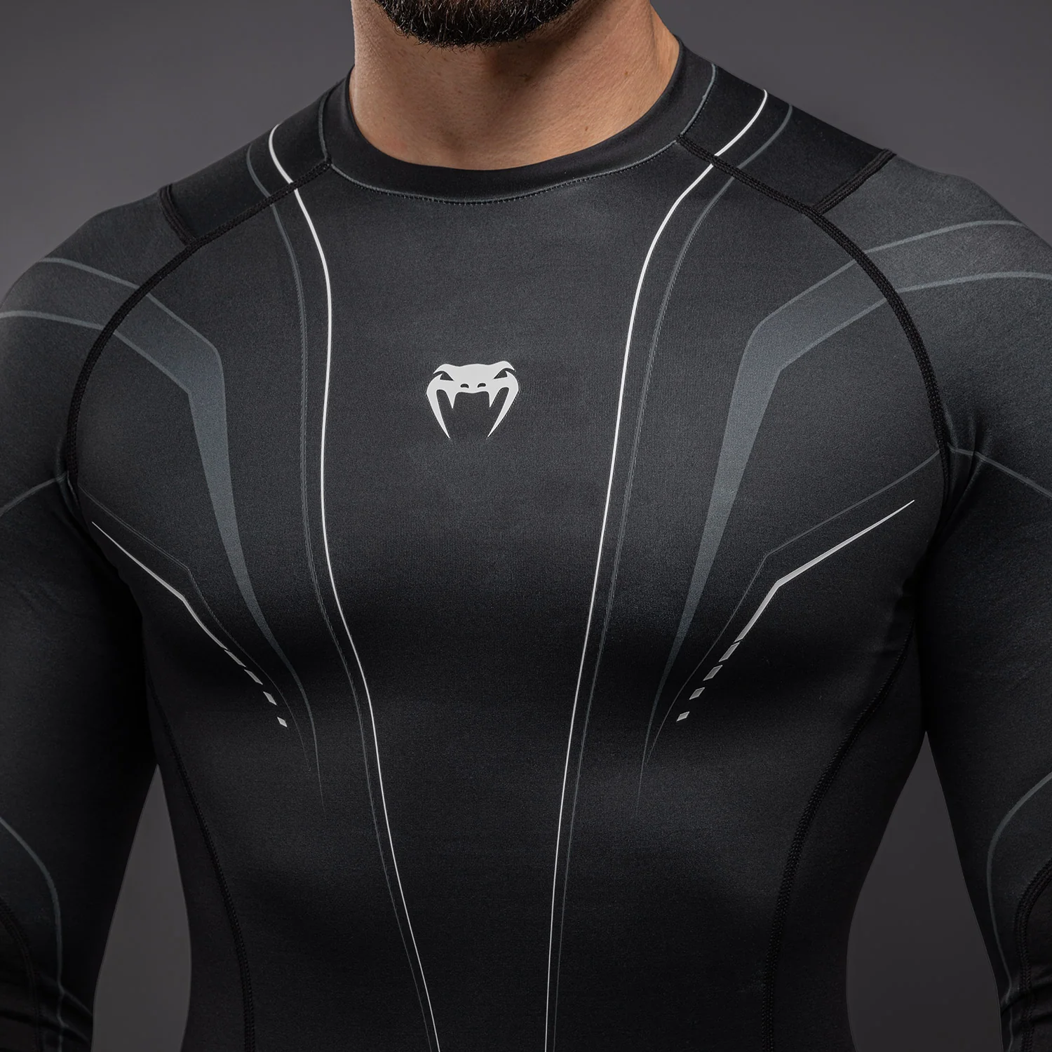 Venum Streamline Rashguard Manga Larga – Negro/Blanco - Image 6