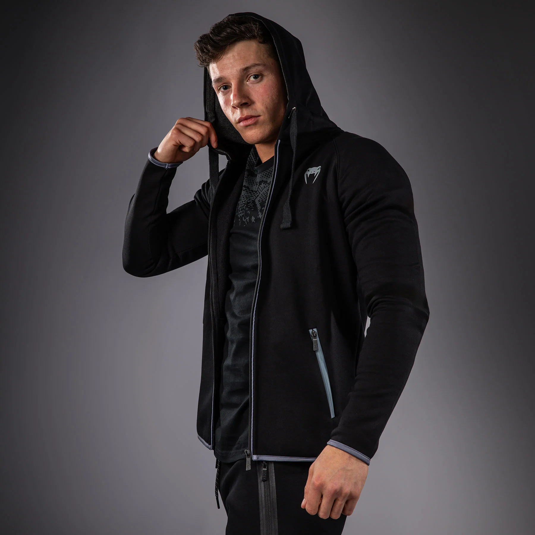 Venum Sudadera con Capucha – Negro/Gris - Image 4