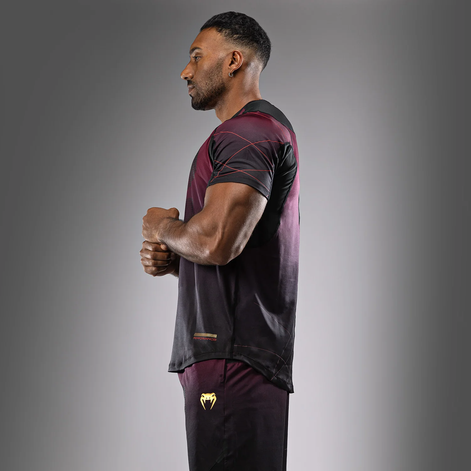 Venum Tactical XT Camiseta Dry Tech Hombre - Negra/Burdeos/Oro - Image 2