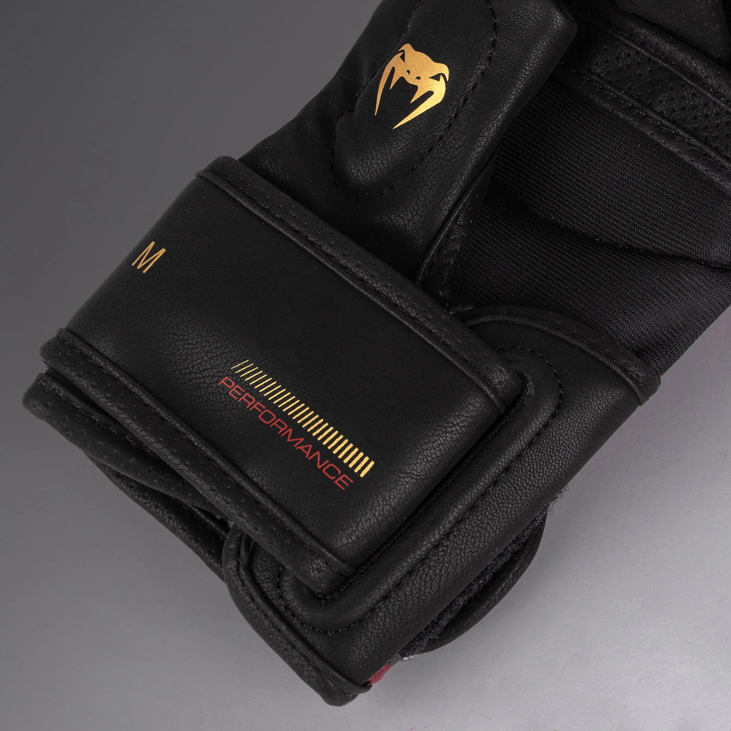 Venum Tactical XT Guantes de sparring - Negro/Burdeos/Dorado - Image 4