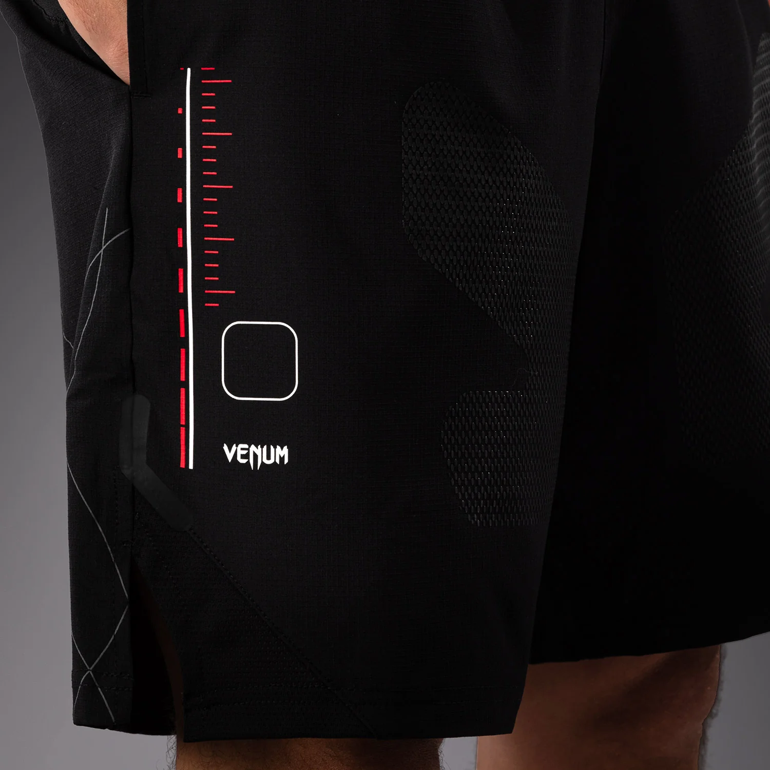 Venum Tactical XT  Pantalón Corto de Entrenamiento Hombre - Negro/Rojo Fuego - Image 7