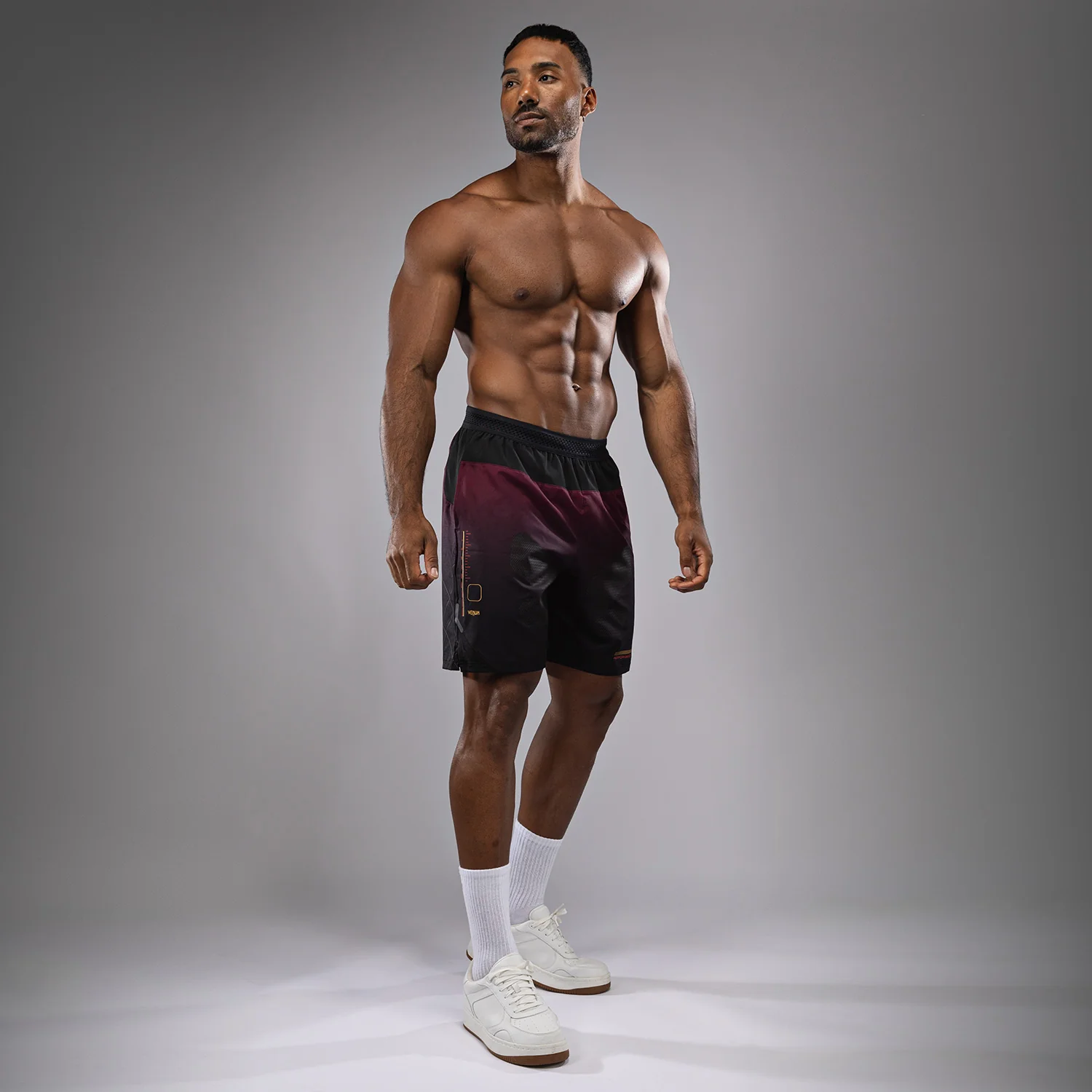 Venum Tactical XT Pantalón Corto de Entrenamiento - Negro/Burdeos/Oro - Image 3