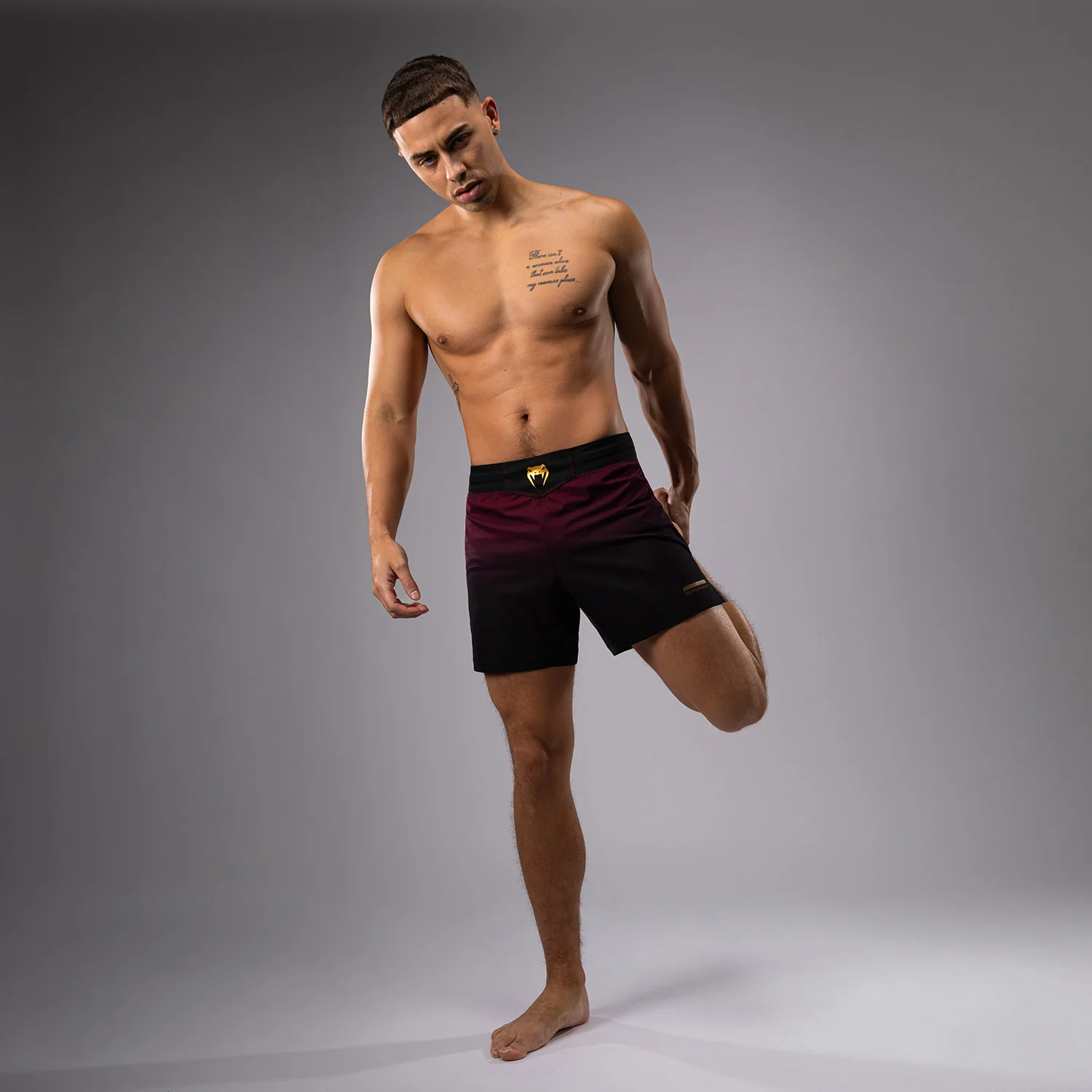 Venum Tactical XT Pantalones cortos de lucha - Negro/Burdeos/Oro - Image 2