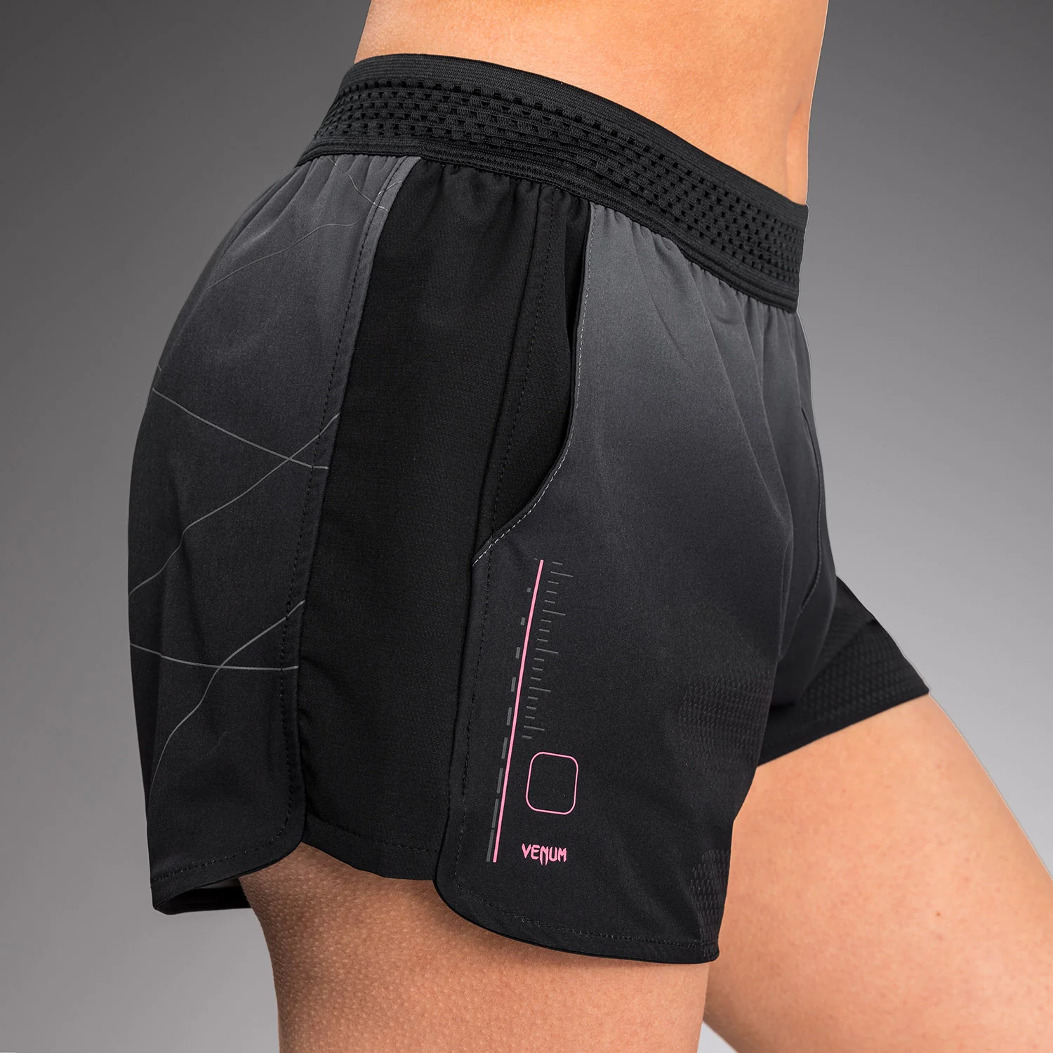 Venum Tactical XT Training Shorts Mujer - Negro/Gris Tormenta - Image 6