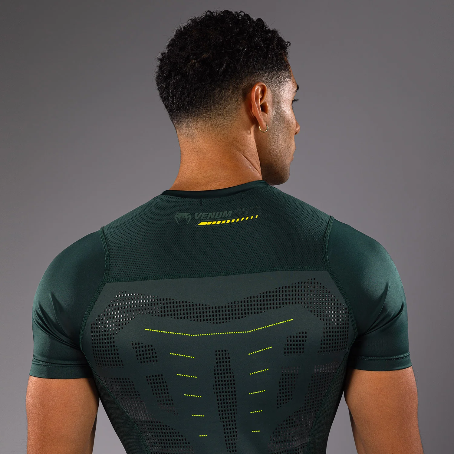 Venum Technical 3.0 Camiseta de Manga Corta Rashguard - Verde Bosque - Image 5