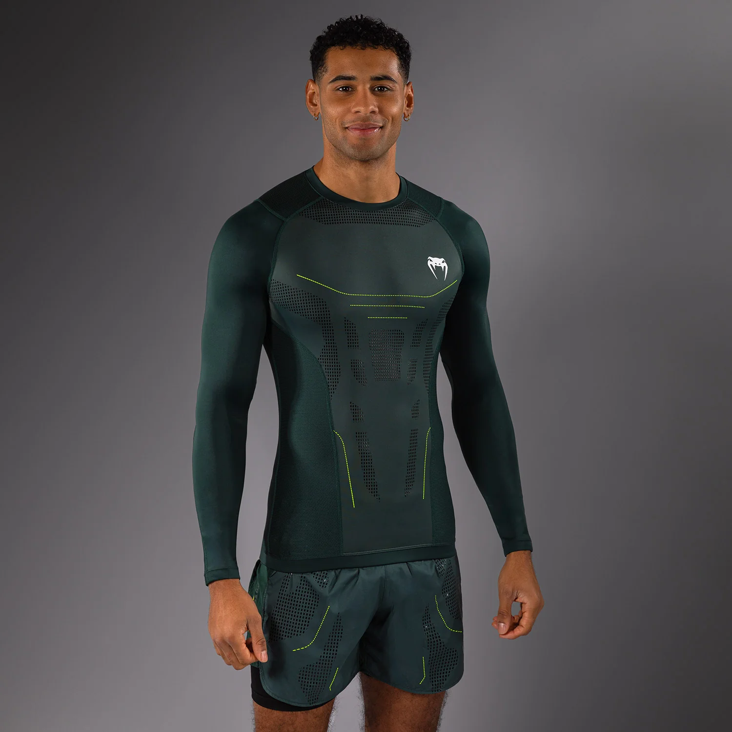 Venum Technical 3.0 Camiseta de Manga Larga Rashguard - Verde Bosque - Image 2