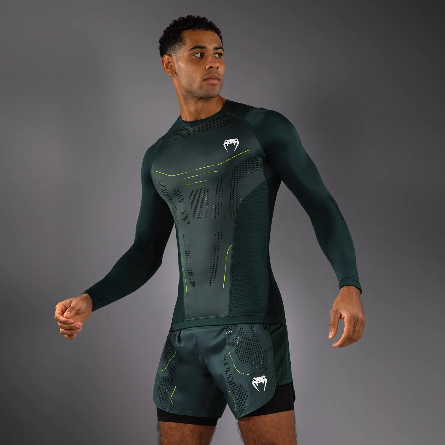 Venum Technical 3.0 Camiseta de Manga Larga Rashguard - Verde Bosque - Image 4