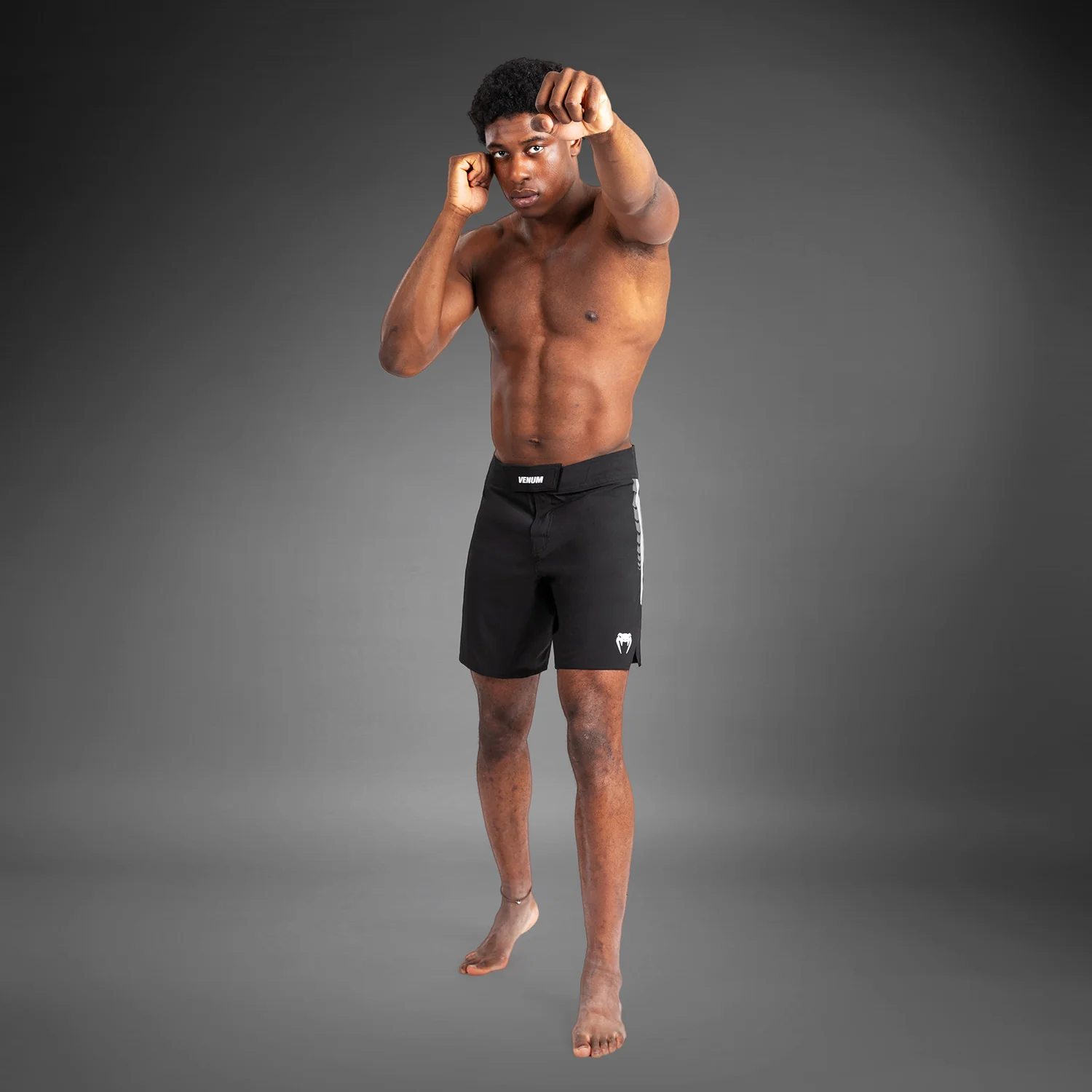 Venum Tempest Pantalones Cortos De Combate para Hombre - Negro/Gris - Image 7